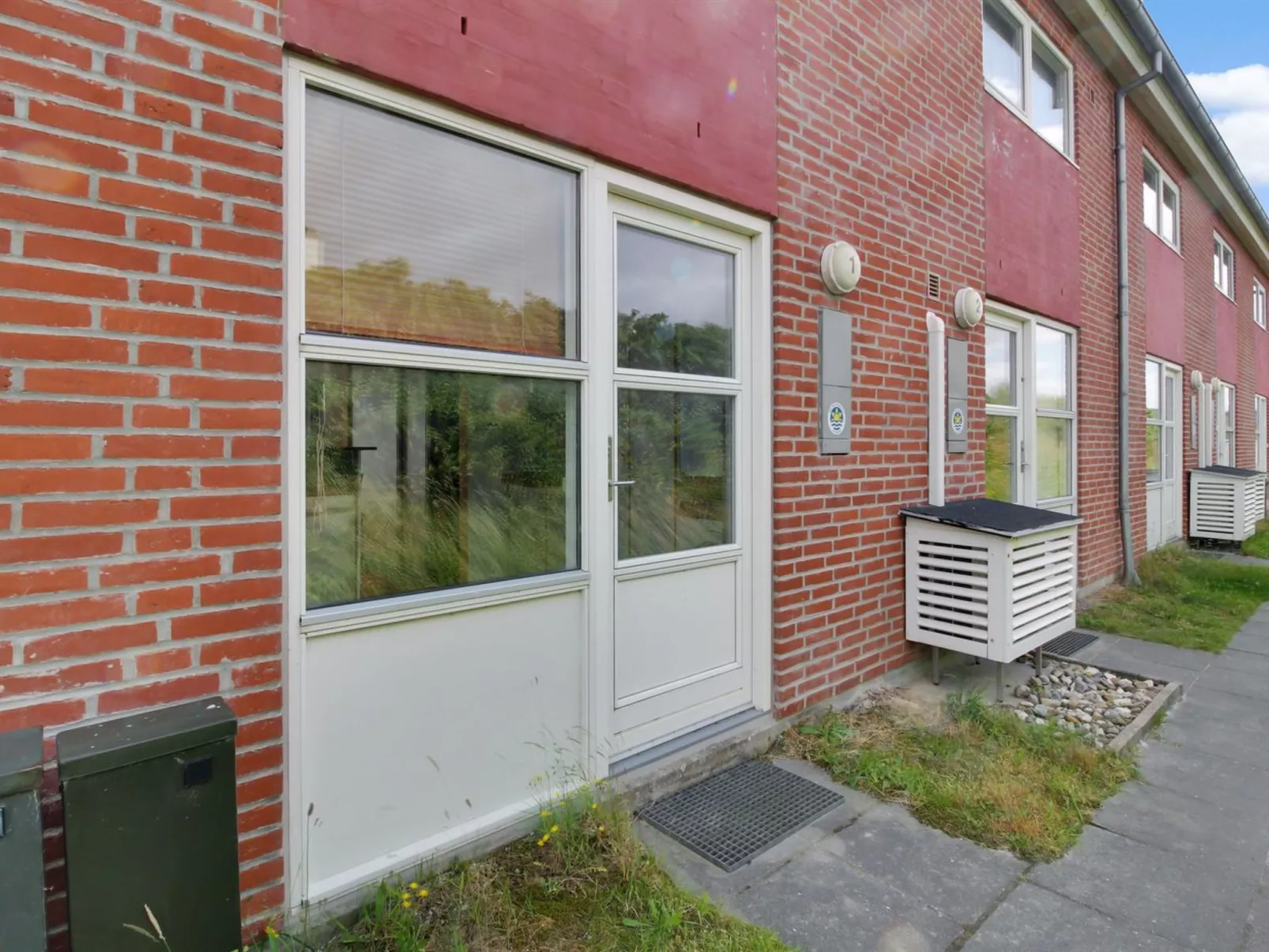 "Amal" - 200m from the sea in Western Jutland-Buiten