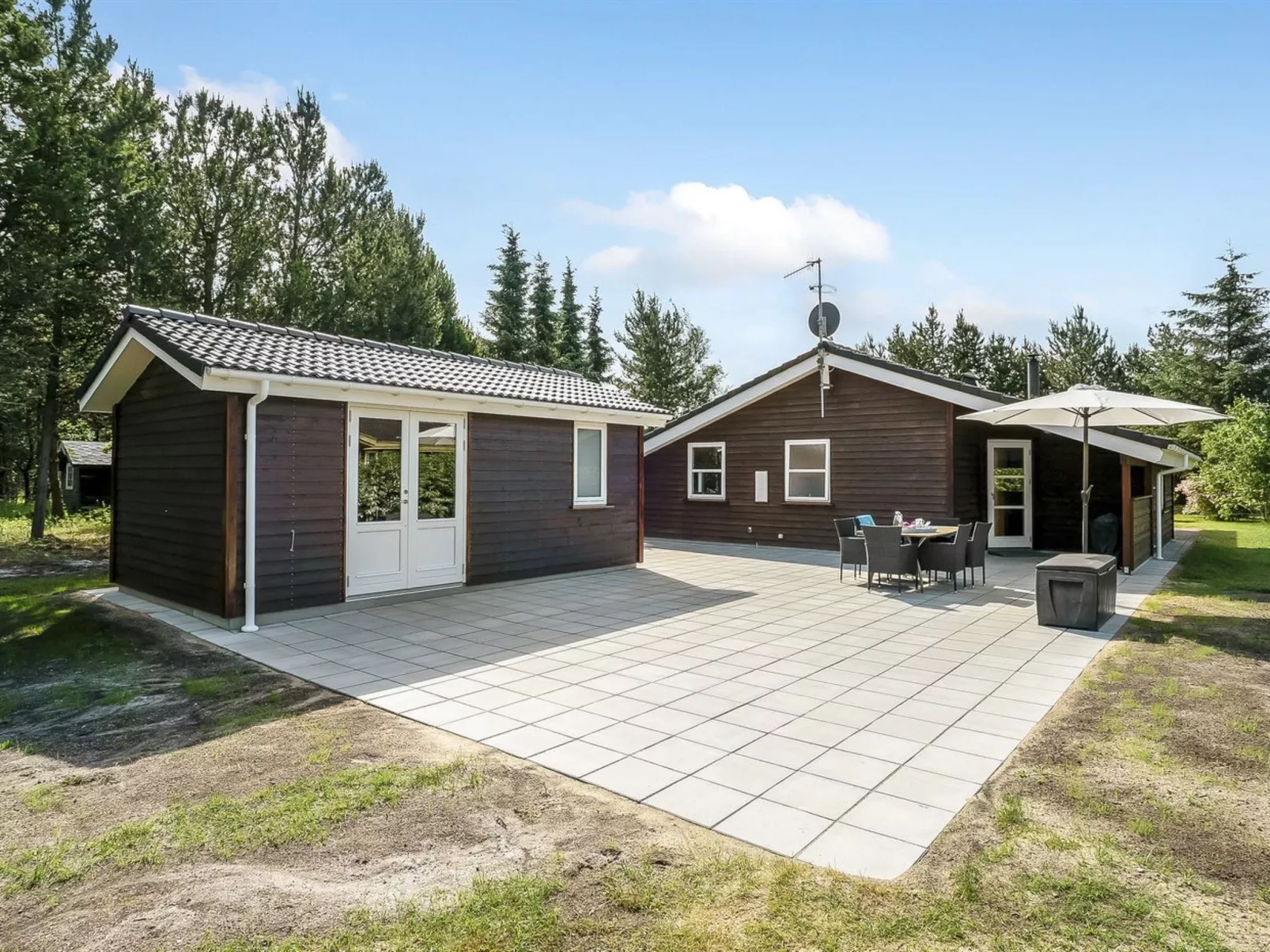 "Coco" - 200m from the sea-Buiten