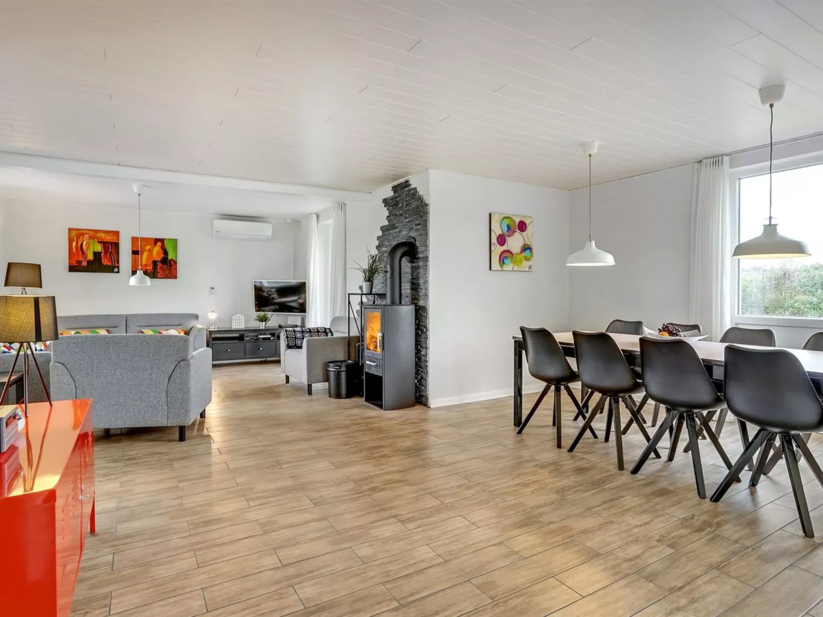 "Dome" - 750m from the sea-Binnen