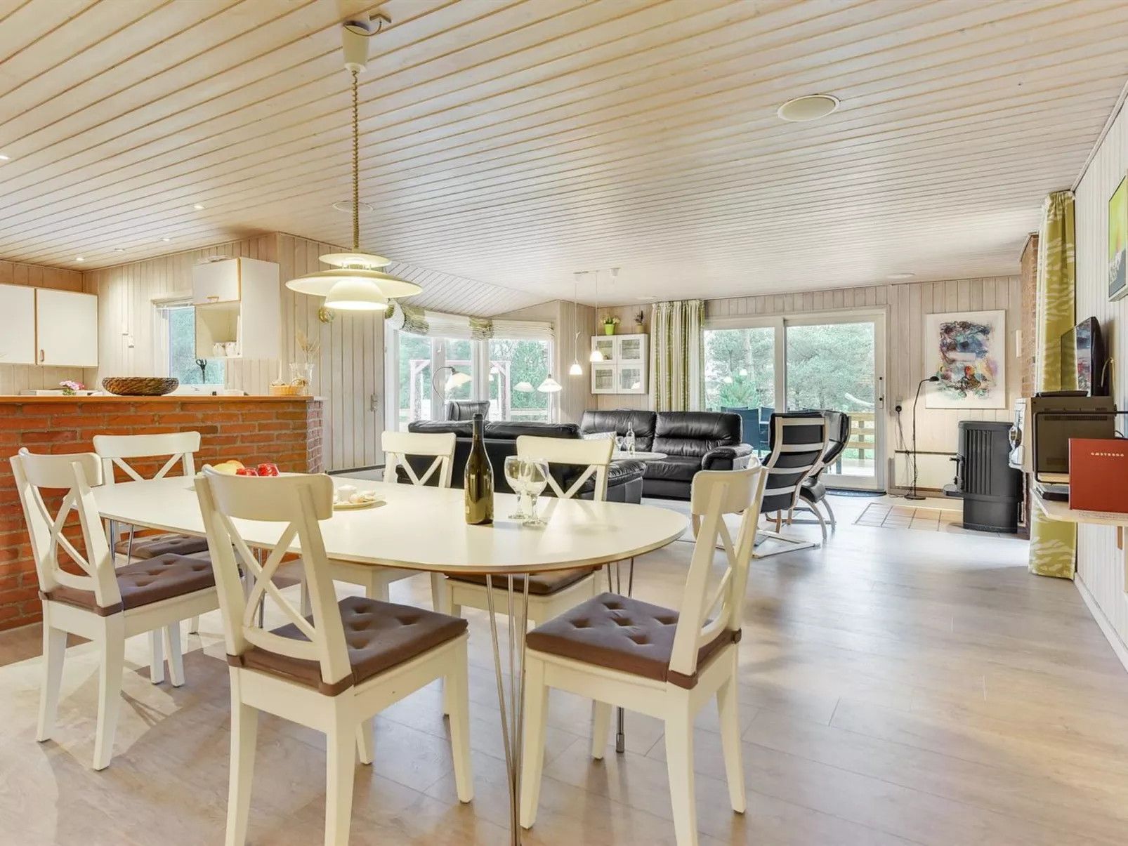 "Harthwik" - 1km from the sea-Binnen