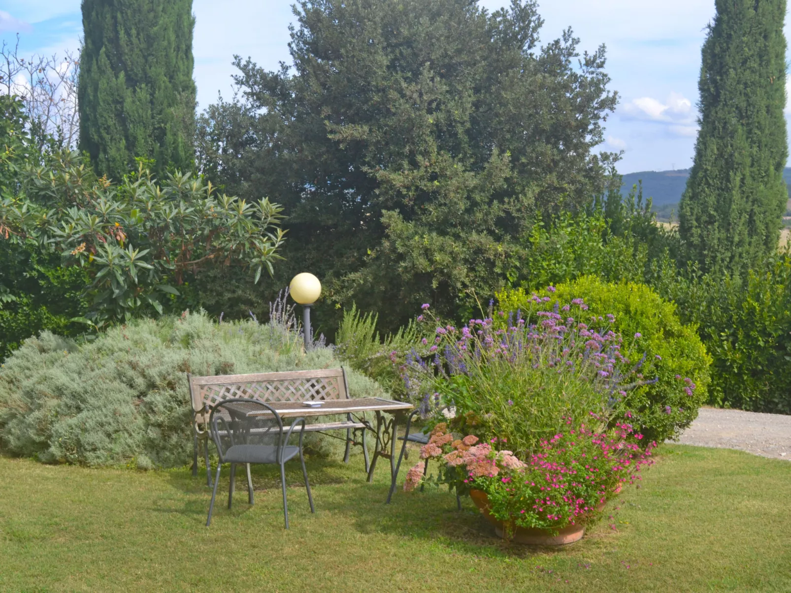 Montecucco Winery-Buiten