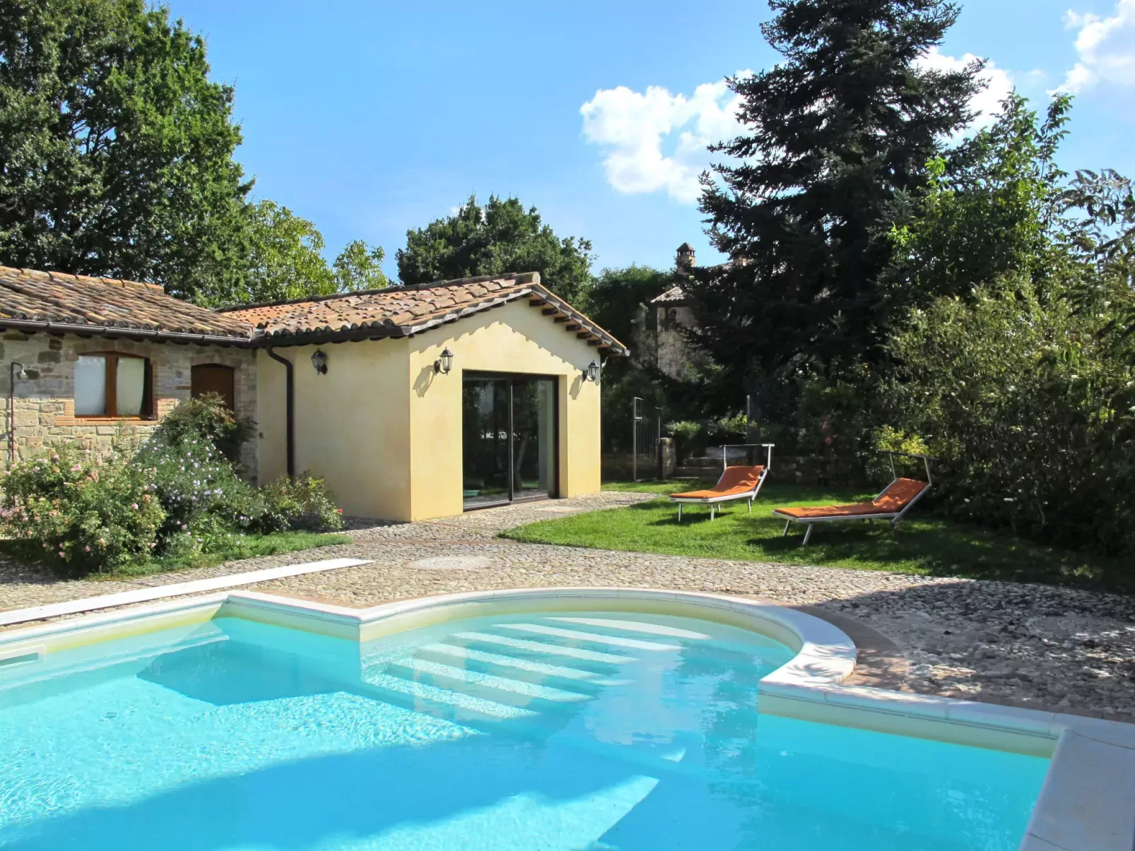 Casa Ingrid-Buiten