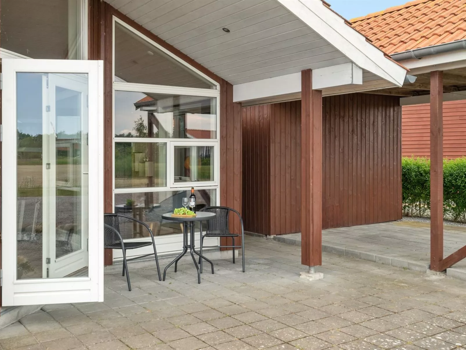 "Yalene" - 1.2km from the sea-Buiten
