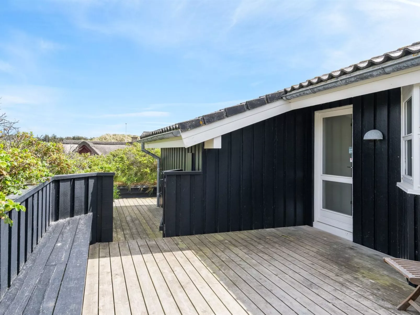 "Fenneke" - 50m from the sea-Binnen