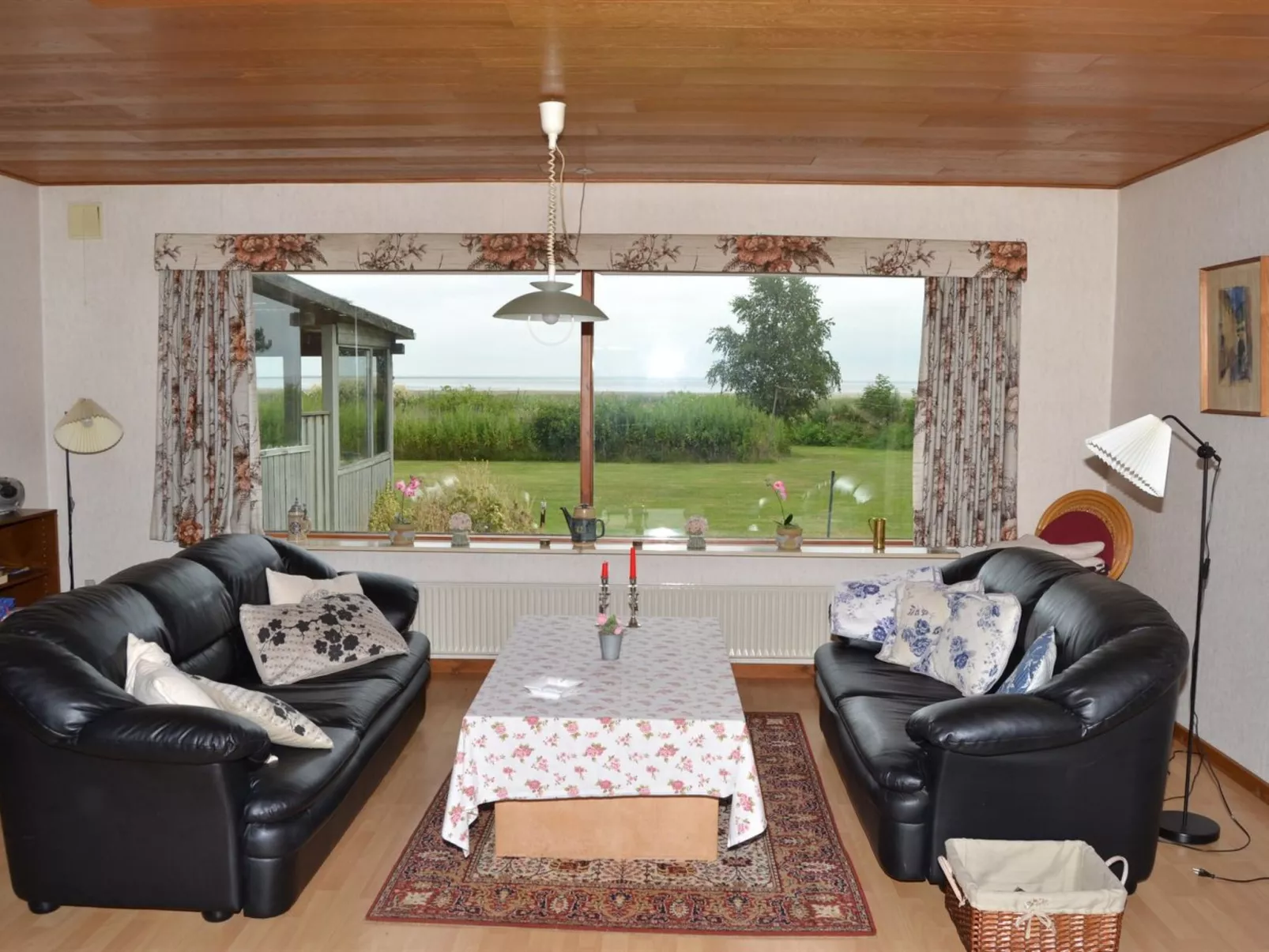 "Jalmari" - 3.5km from the sea-Binnen