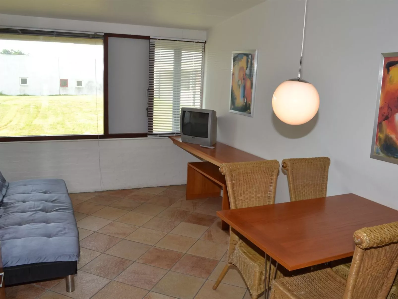 "Tatianna" - 500m from the sea-Binnen