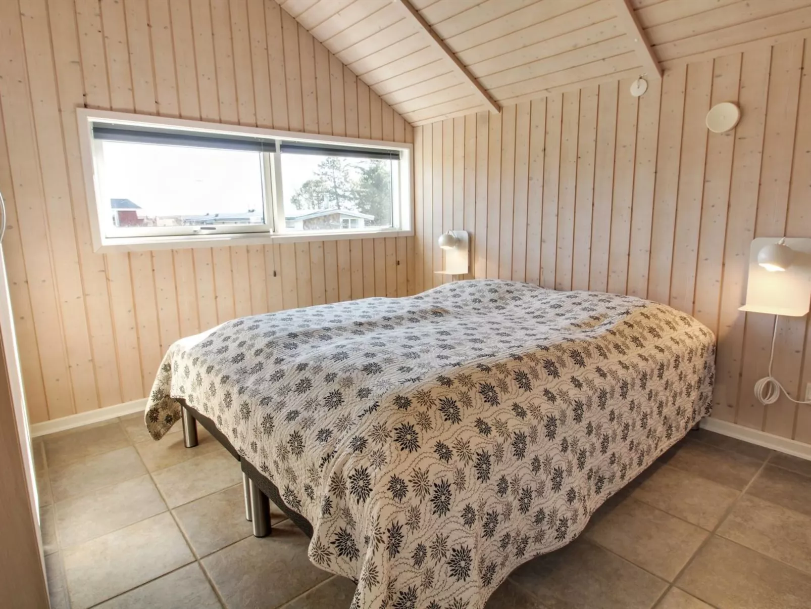 "Svenny" - 800m from the sea-Binnen
