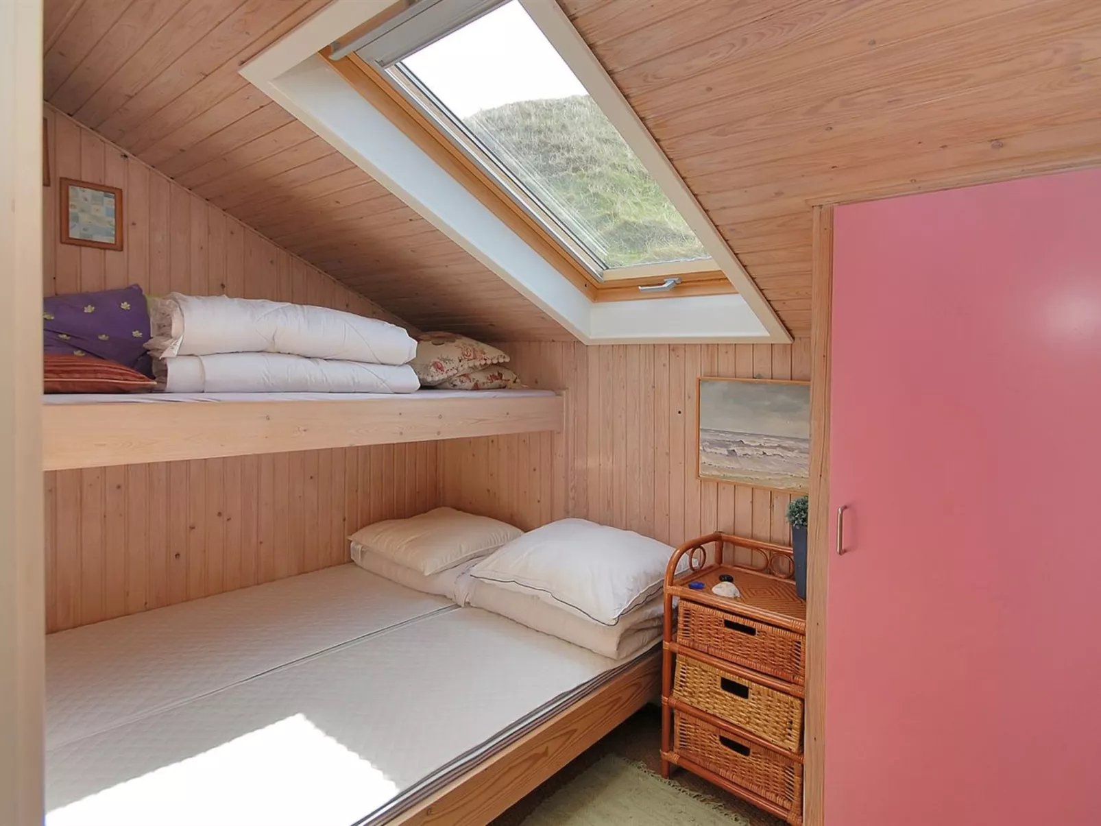"Ineke" - 295m from the sea-Binnen