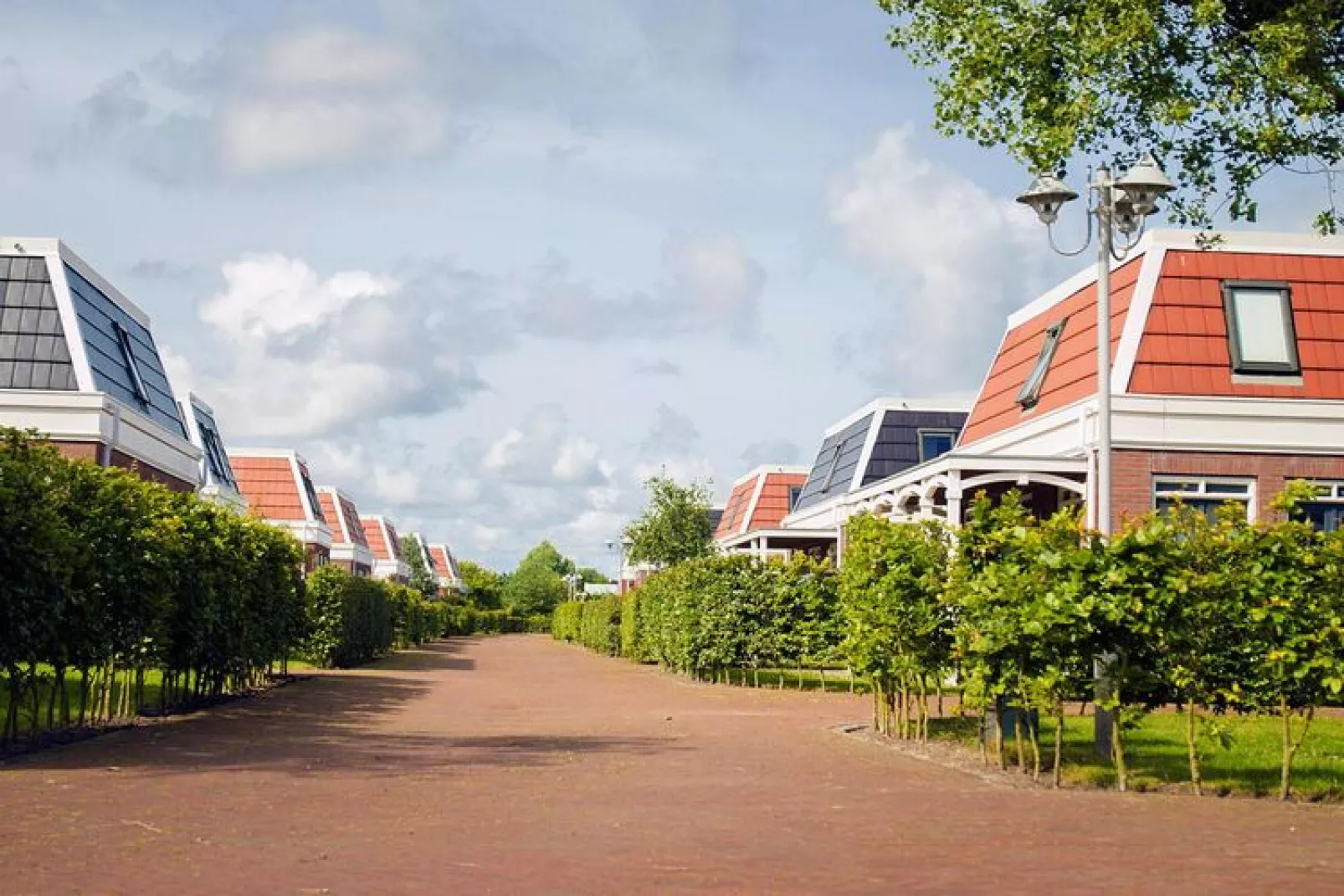 Holiday park Tulp & Zee, Noordwijk aan Zee-Bungalow 6 Personen-Buitenkant zomer