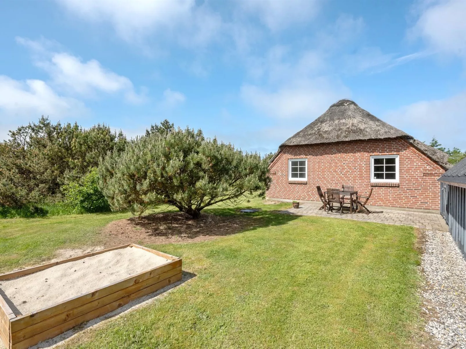 "Pasi" - 1.2km from the sea-Buiten