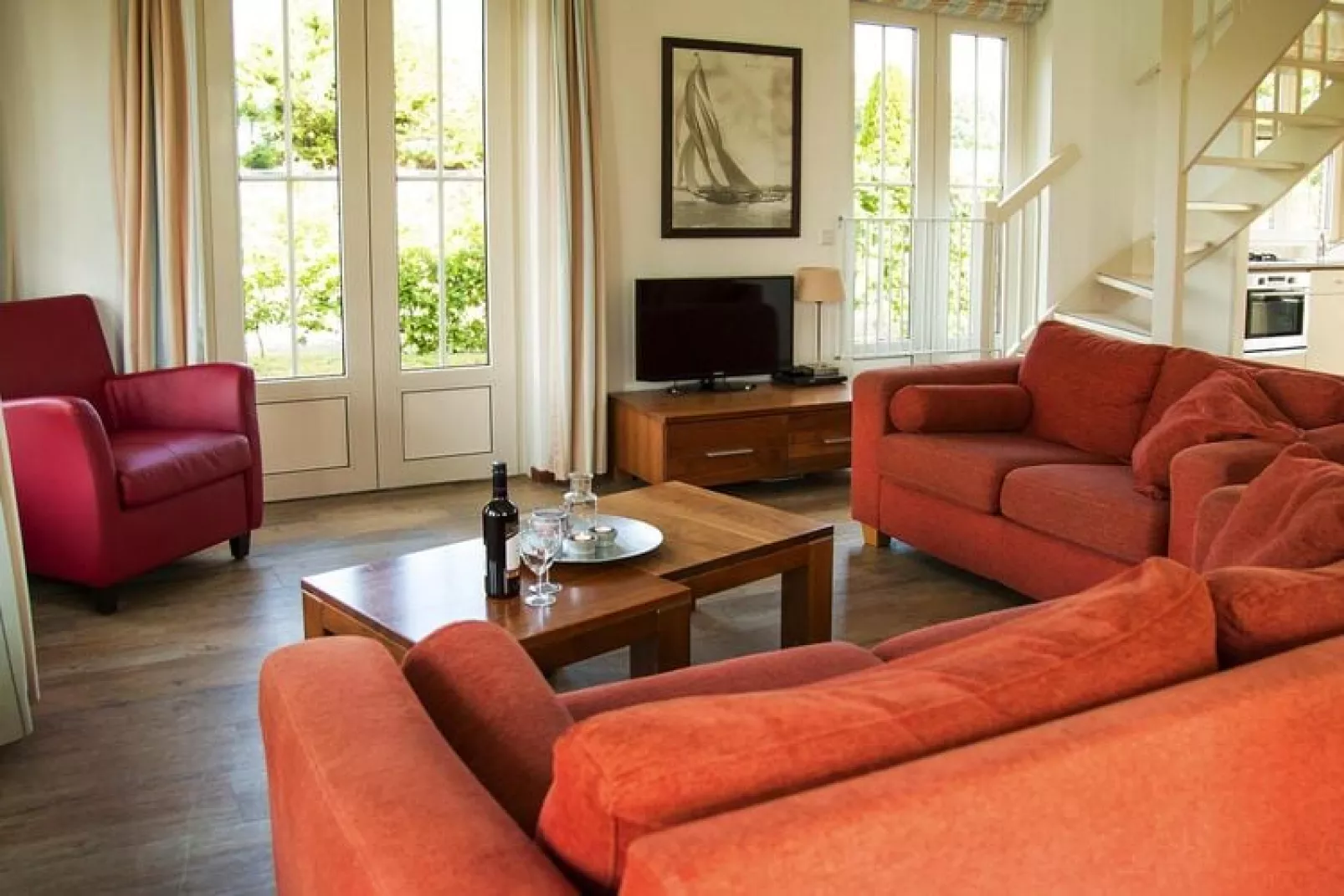 Holiday park Tulp & Zee, Noordwijk aan Zee-Bungalow 6 Personen-Woonkamer