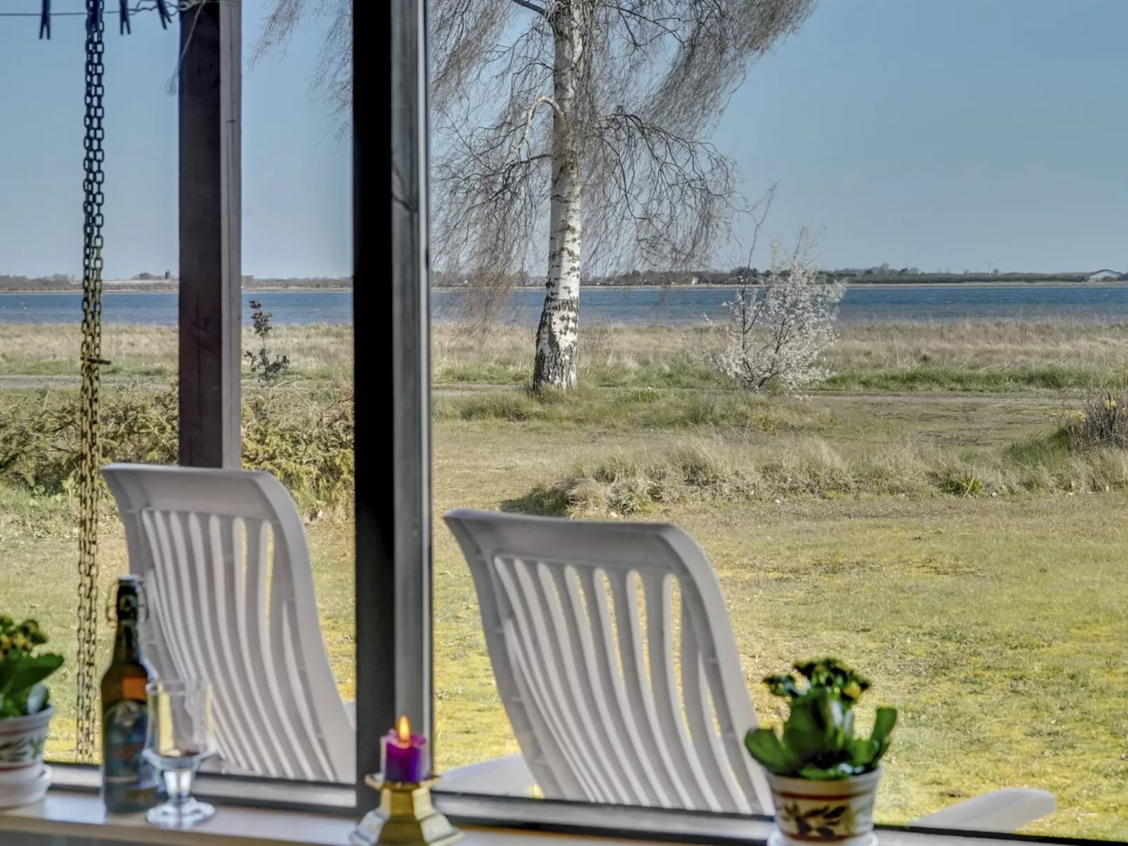 "Tayana" - 75m to the inlet-Buiten