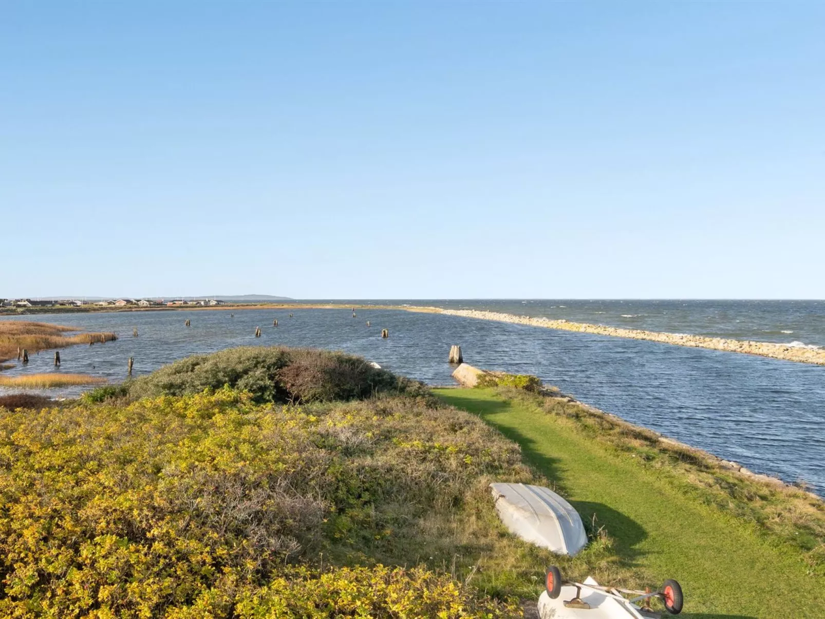 "Agrippa" - 30m to the inlet-Binnen