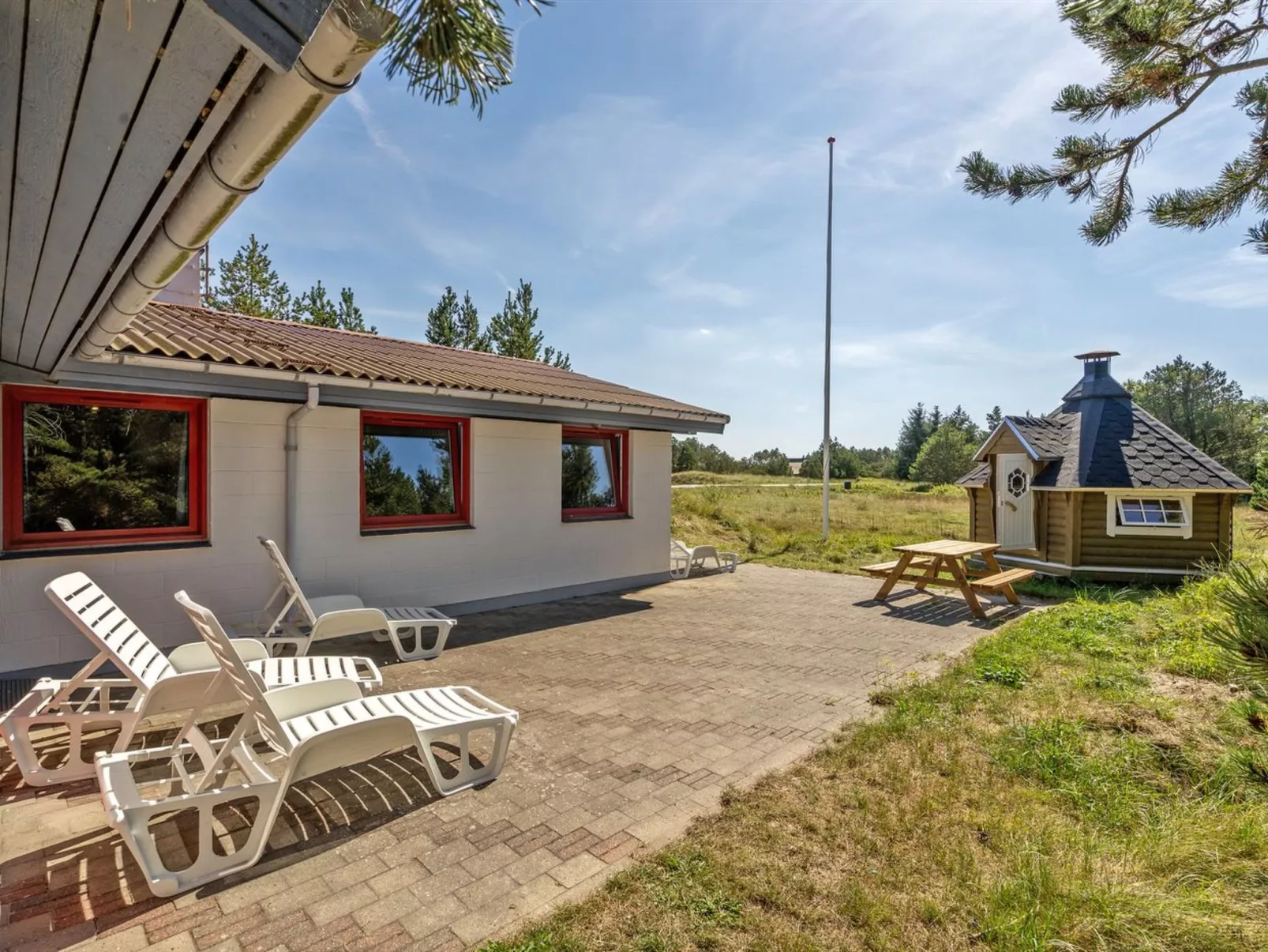 "Germund" - 900m from the sea-Binnen
