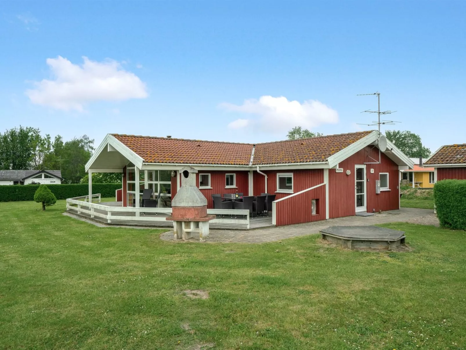 "Folke" - 250m from the sea