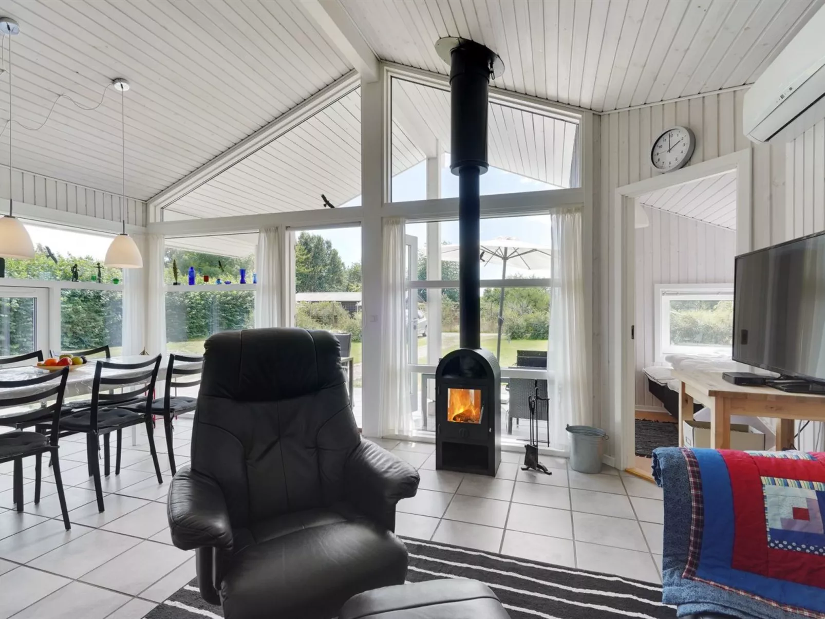"Caia" - 375m from the sea