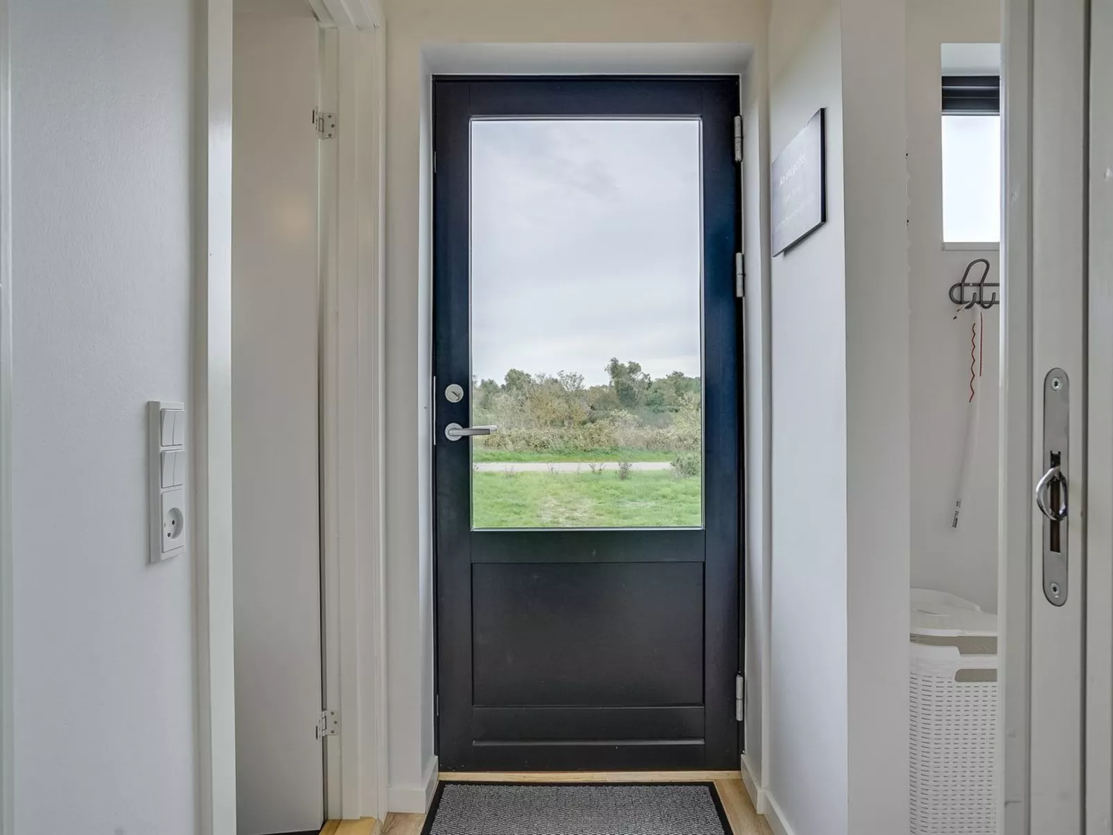 "Sighref" - 300m from the sea-Binnen