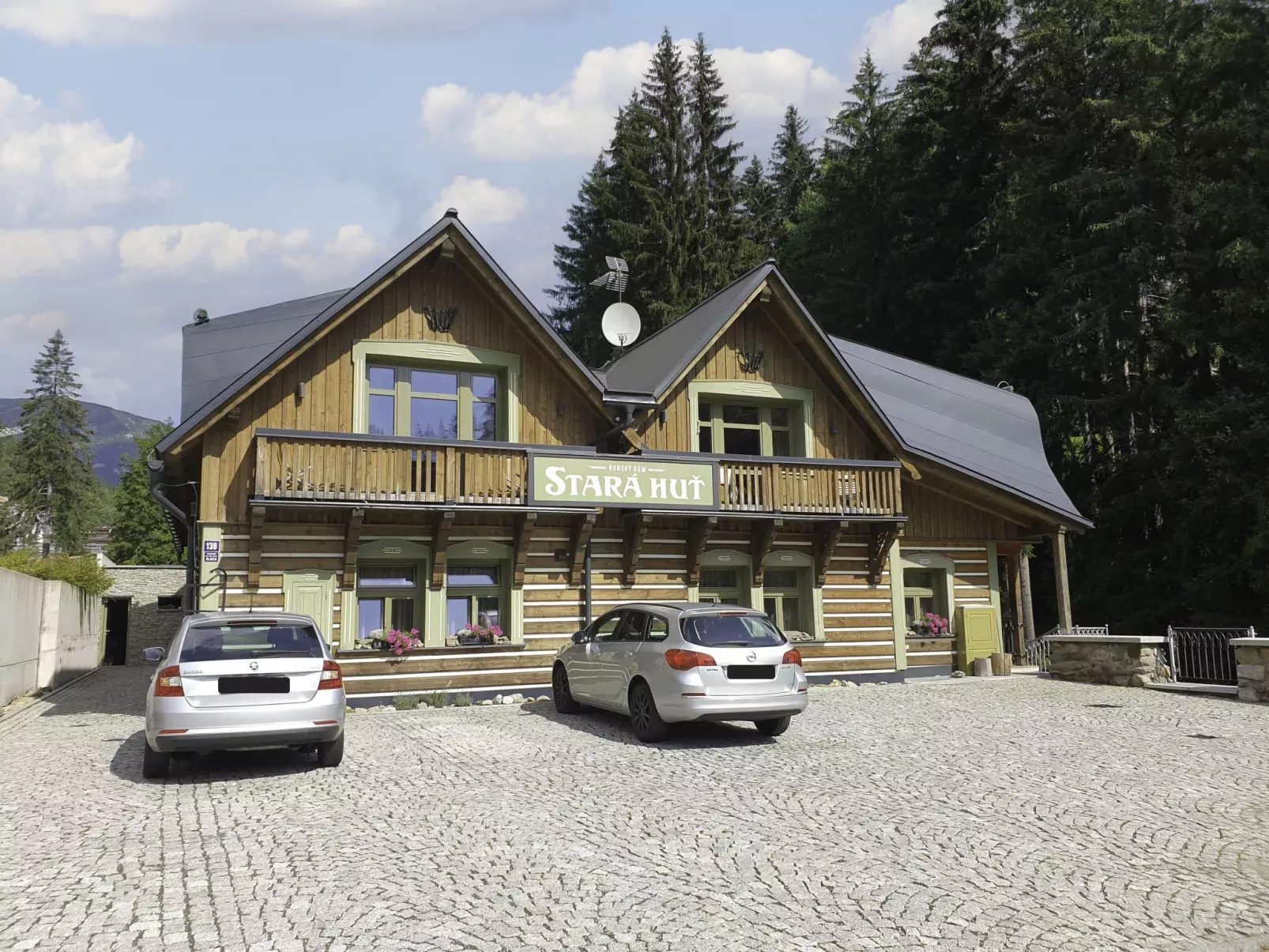 Stará Huť-Buiten