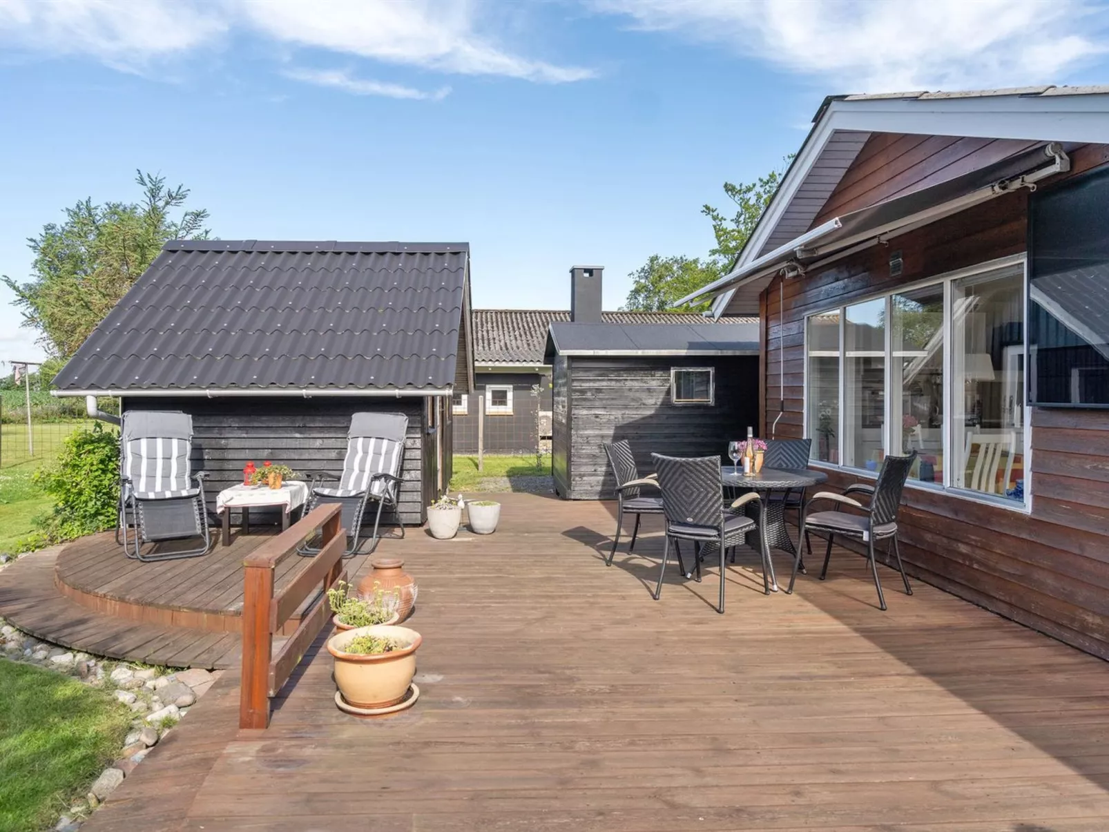 "Ainikki" - 200m from the sea-Buiten