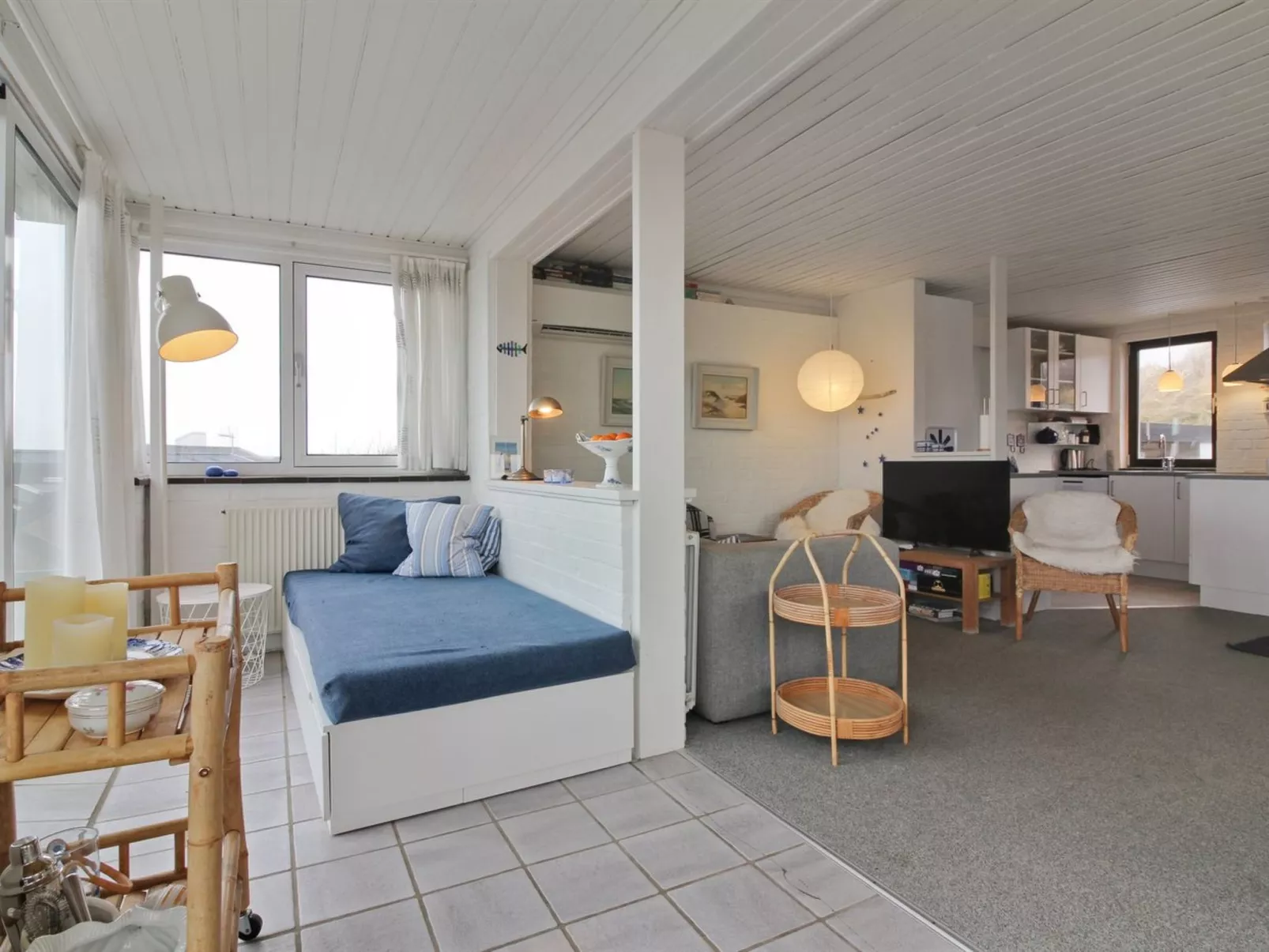 "Mielikki" - 200m from the sea-Binnen