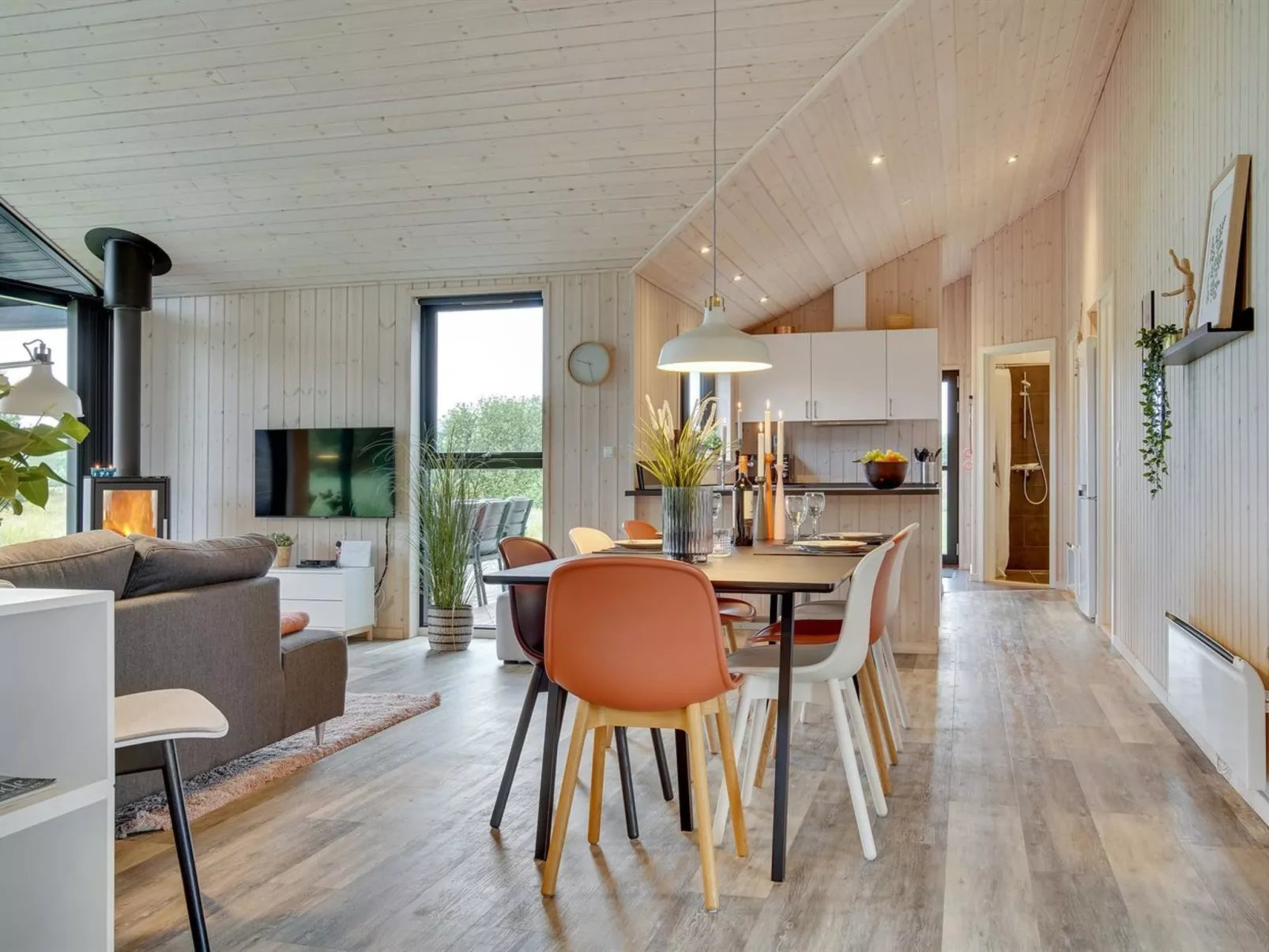 "Javorka" - 1.4km from the sea-Binnen