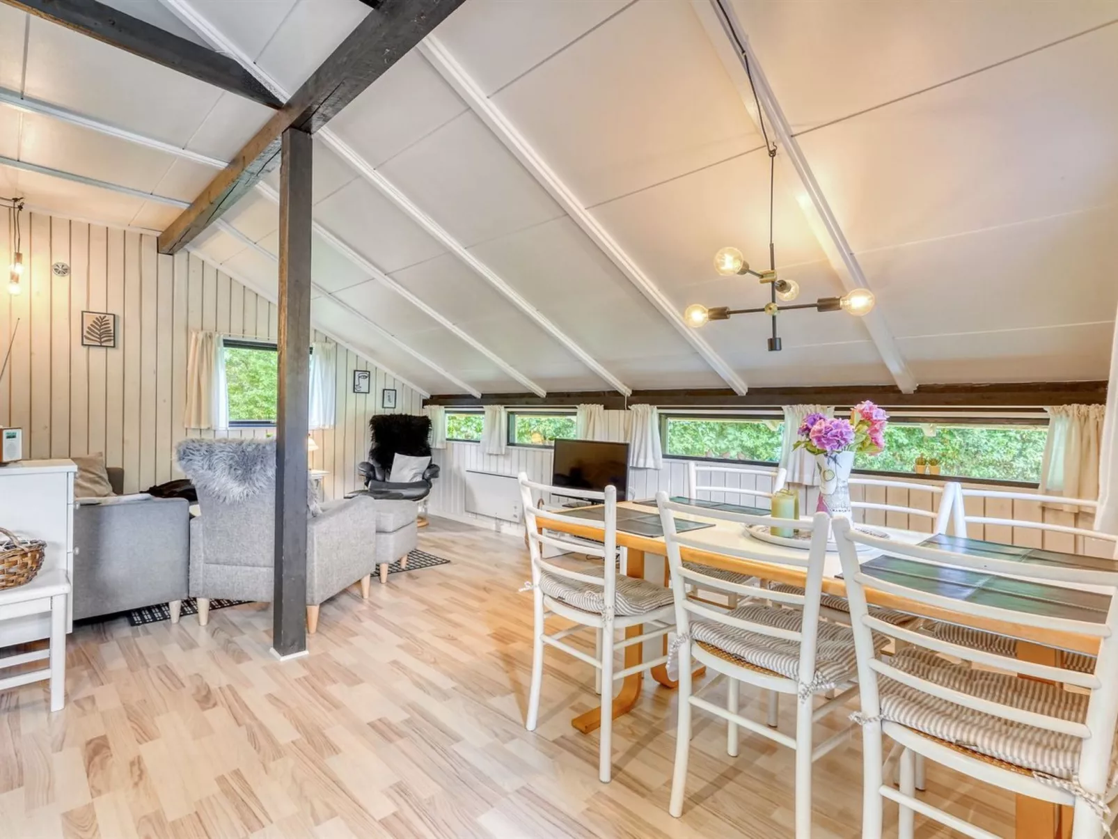 "Hannelise" - 30km from the sea-Buiten