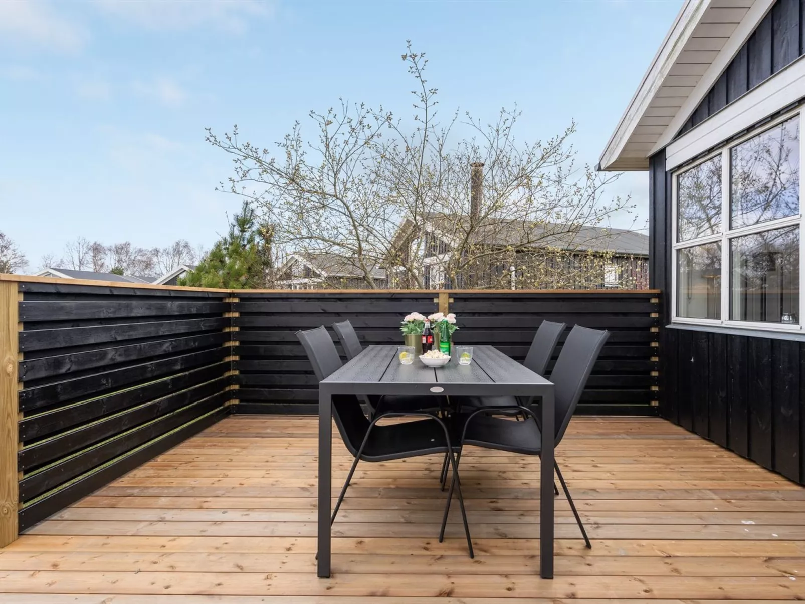 "Evin" - 800m from the sea-Buiten