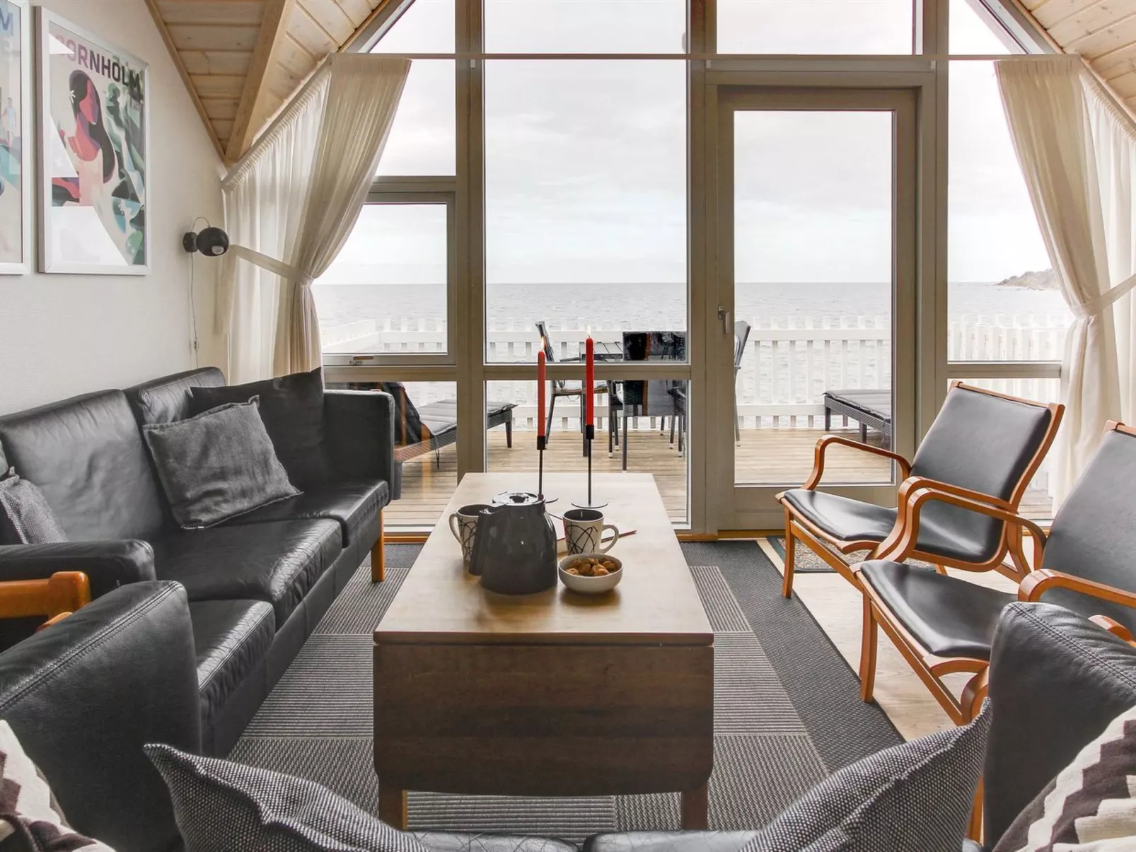 "Fridhild" - 10m from the sea-Binnen