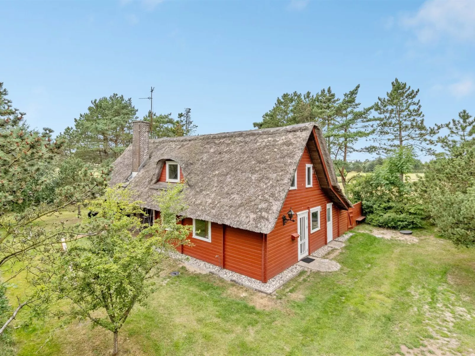 "Tine" - 2.3km from the sea