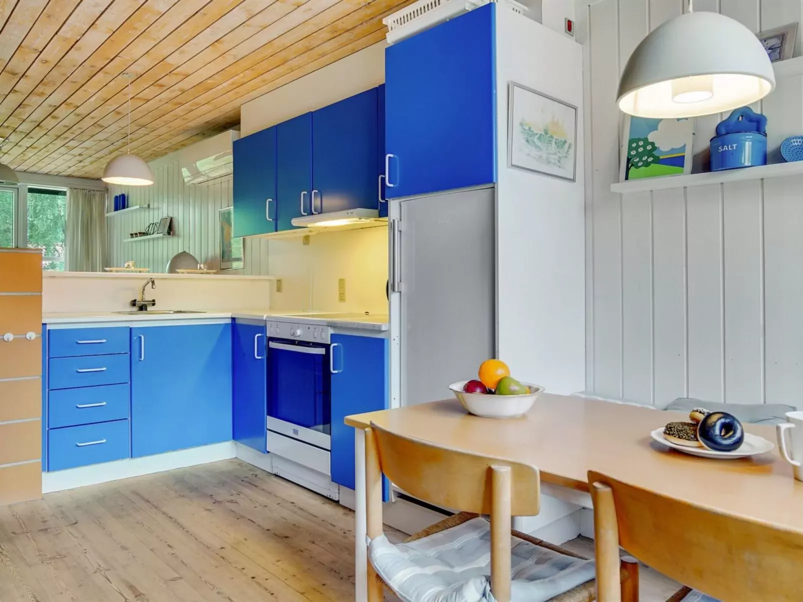 "Bennek" - 200m from the sea-Binnen