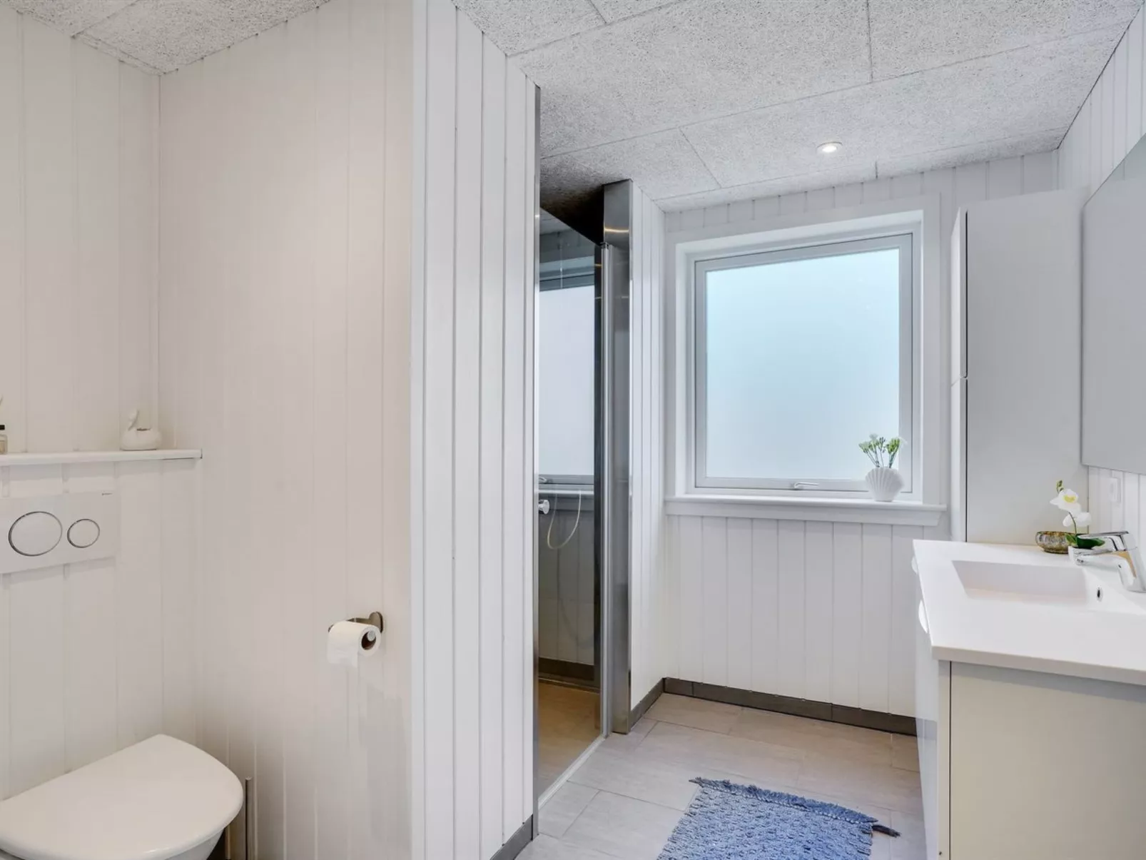"Markku" - 400m from the sea-Binnen