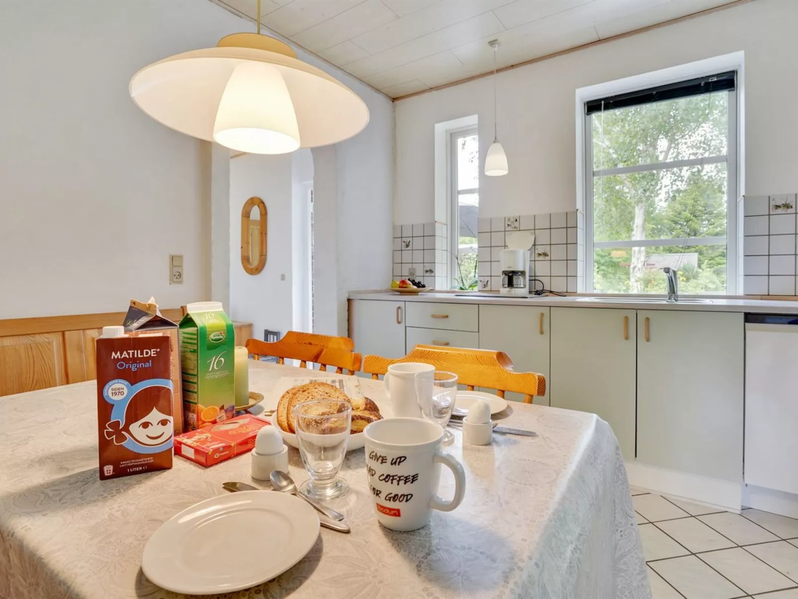"Jonni" - 15km from the sea