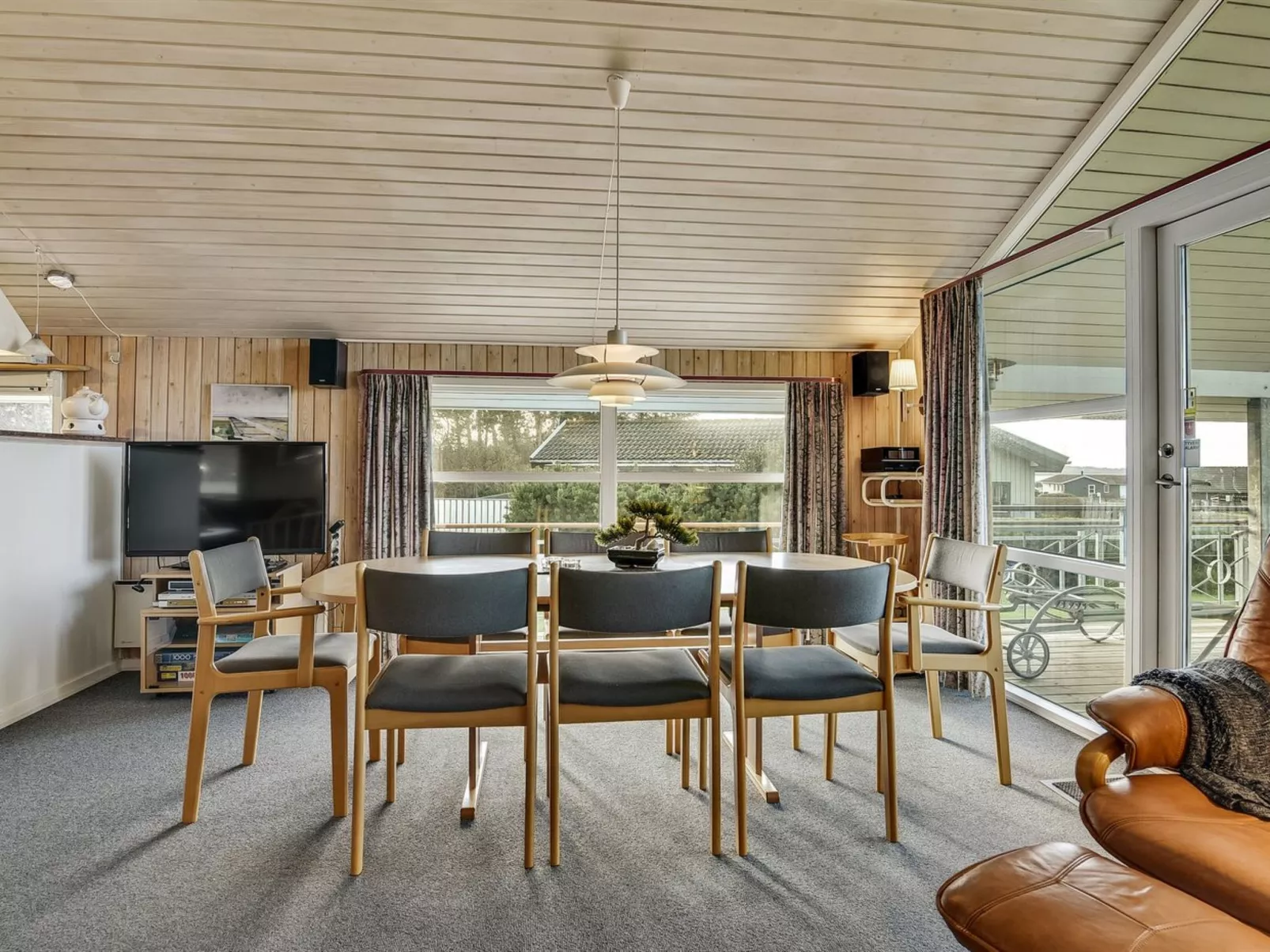 "Hjalmar" - 400m from the sea-Binnen