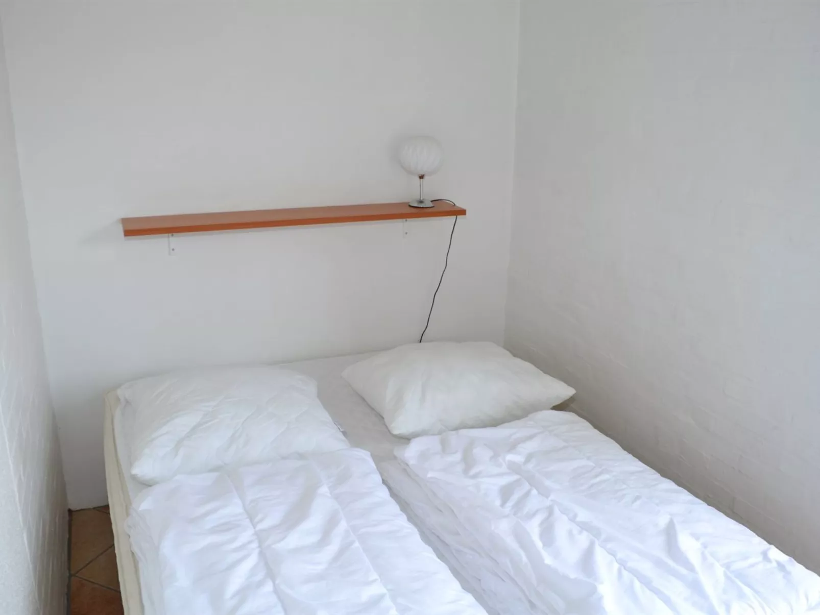 "Gunnlaug" - 500m from the sea-Binnen