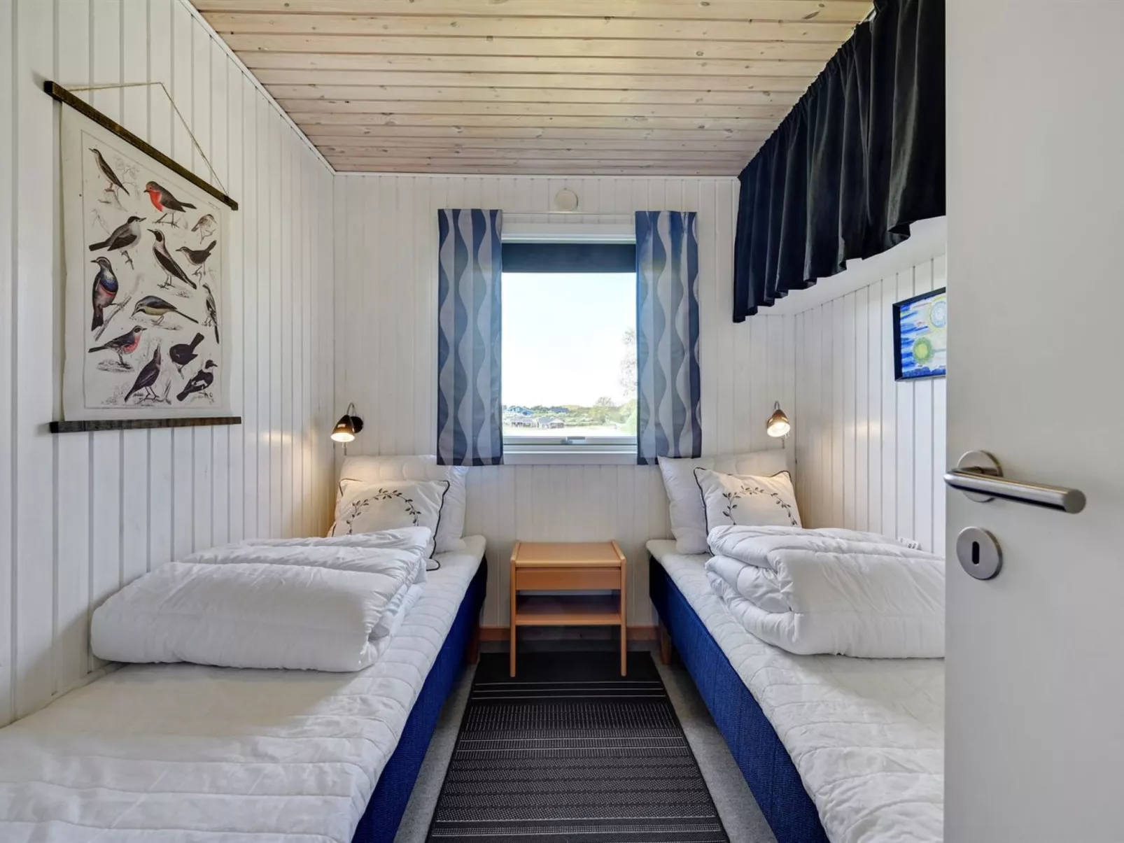 "Cordeline" - 325m from the sea-Binnen