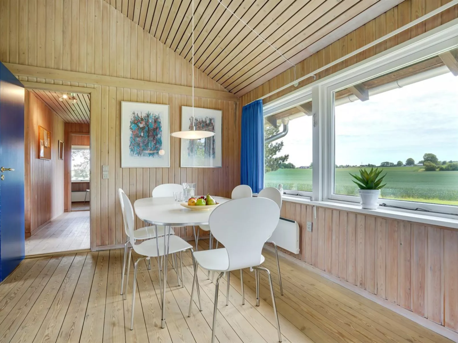 "Janne" - 400m from the sea-Binnen