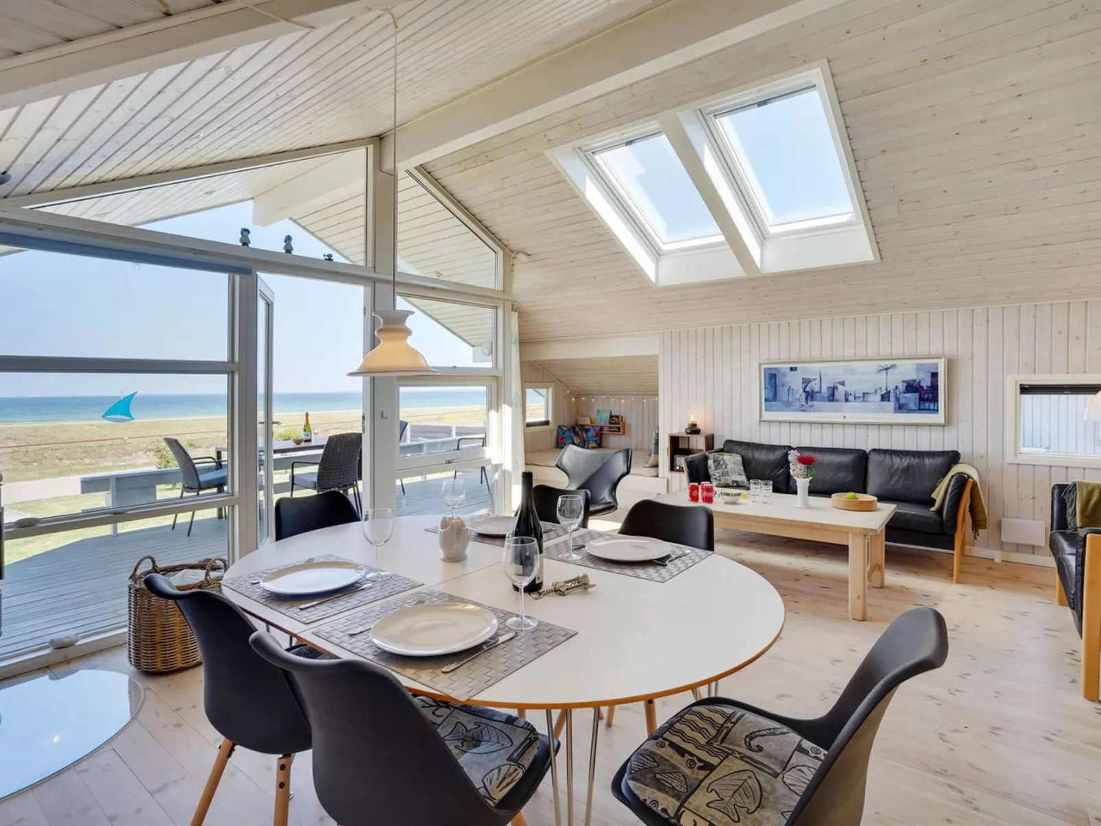 "Diertje" - 10m from the sea