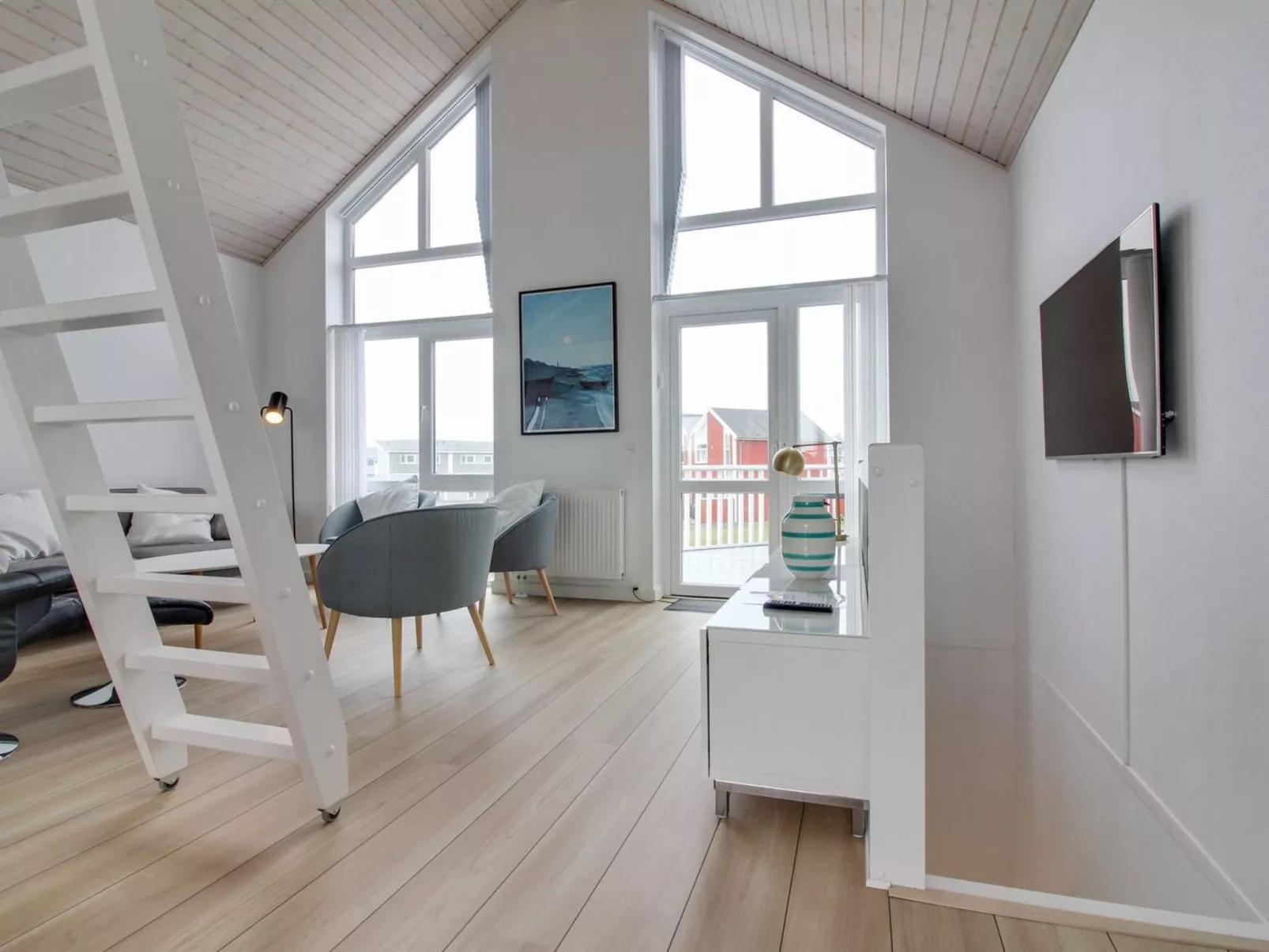 "Adna" - 700m from the sea-Buiten