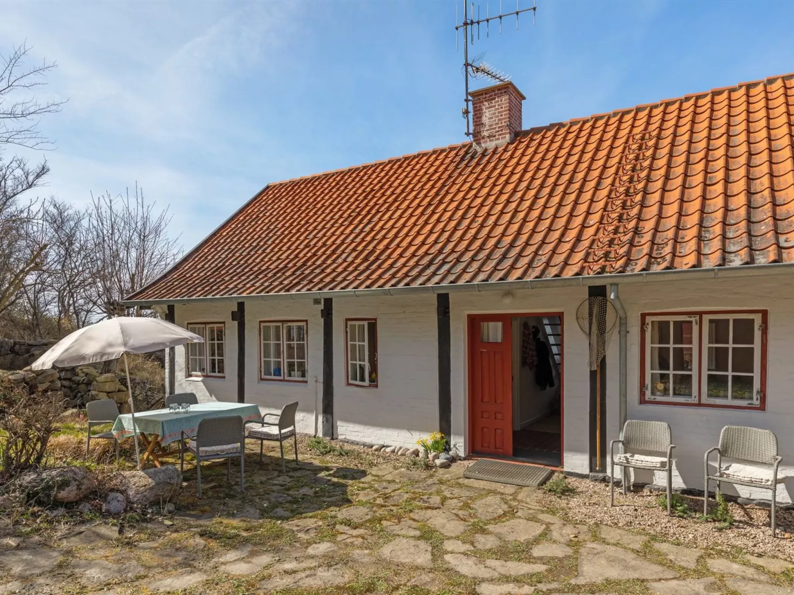 "Asgot" - 15m from the sea