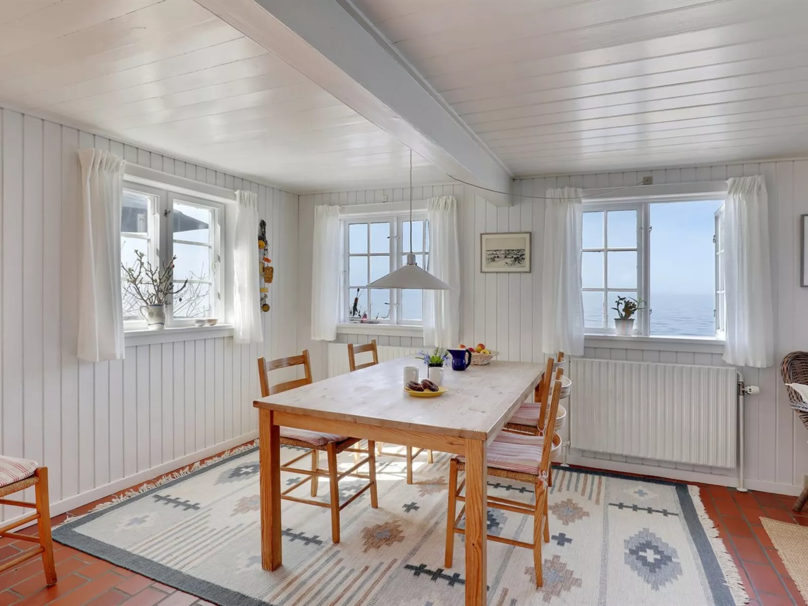 "Asgot" - 15m from the sea-Binnen