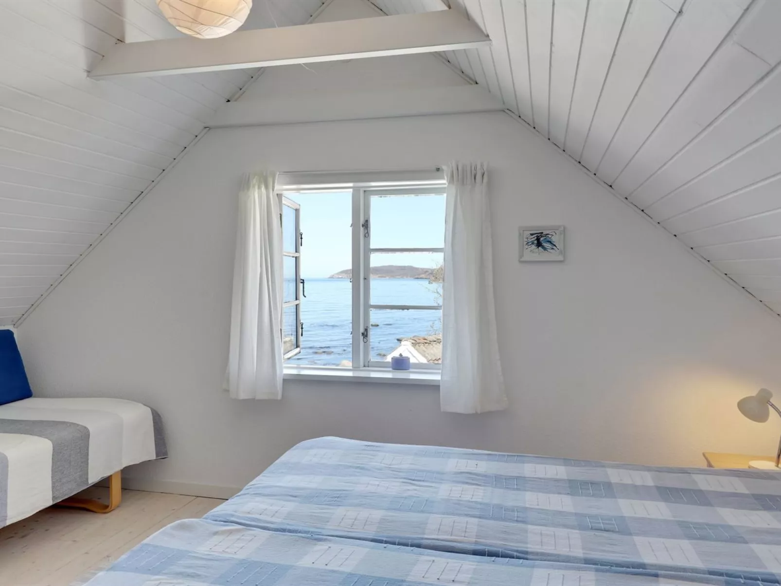 "Asgot" - 15m from the sea-Binnen
