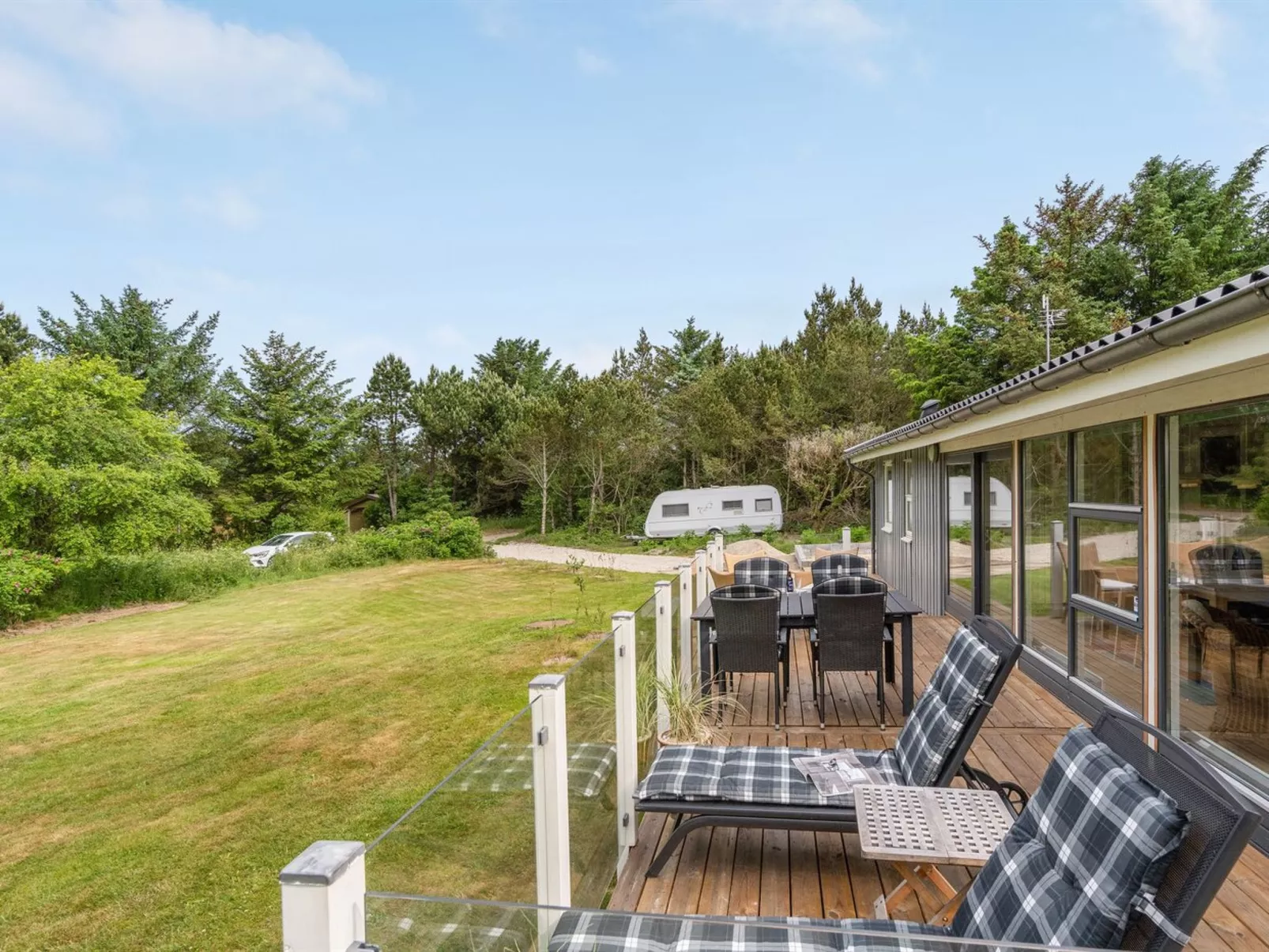 "Niina" - 800m from the sea-Buiten