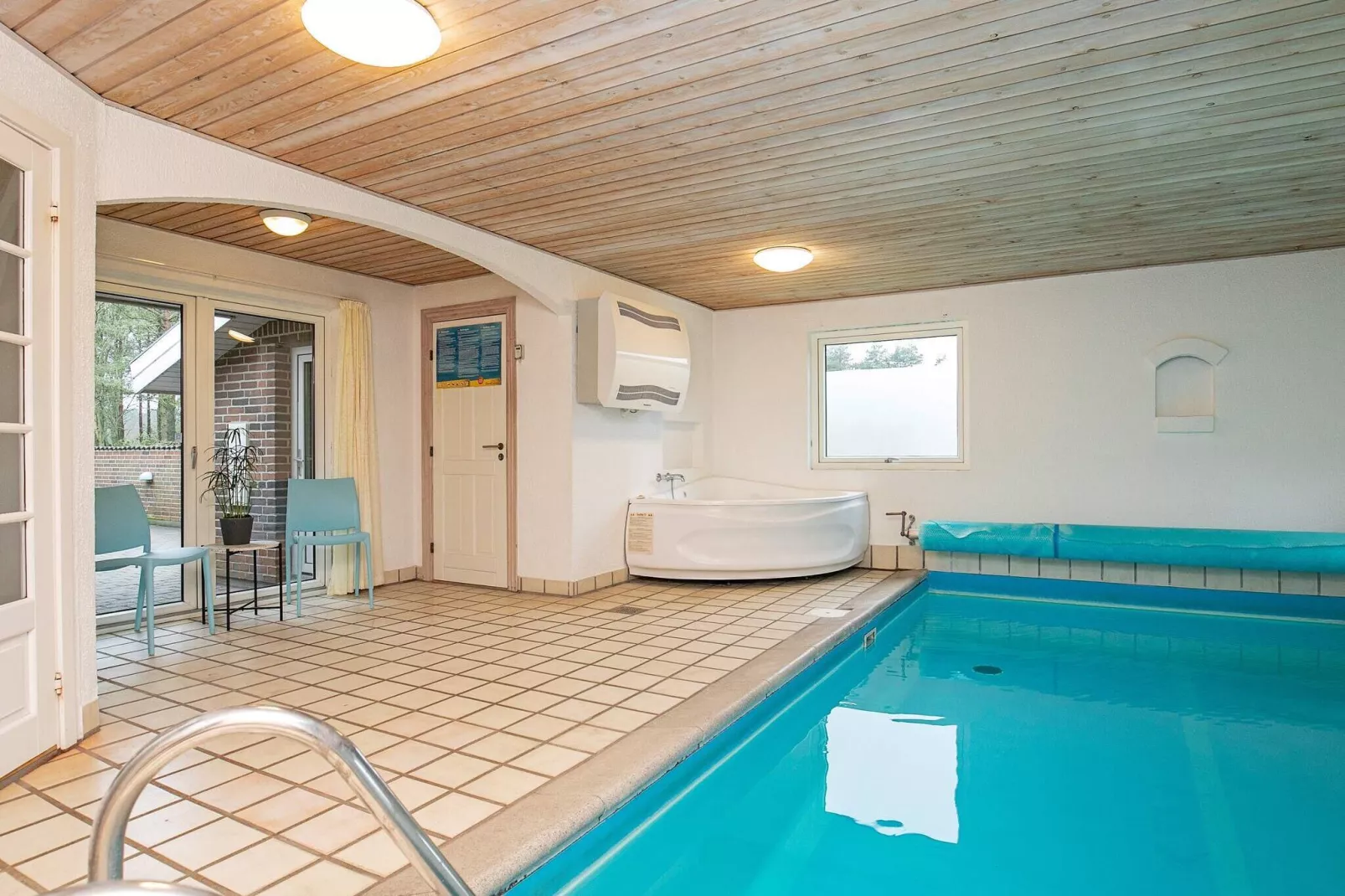 10 persoons vakantie huis in Blåvand-Zwembad