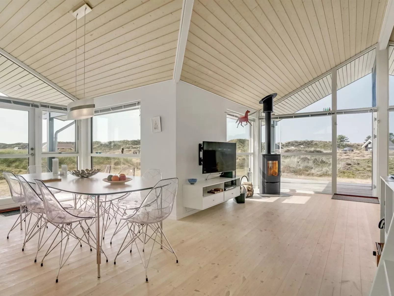 "Tiane" - 800m from the sea