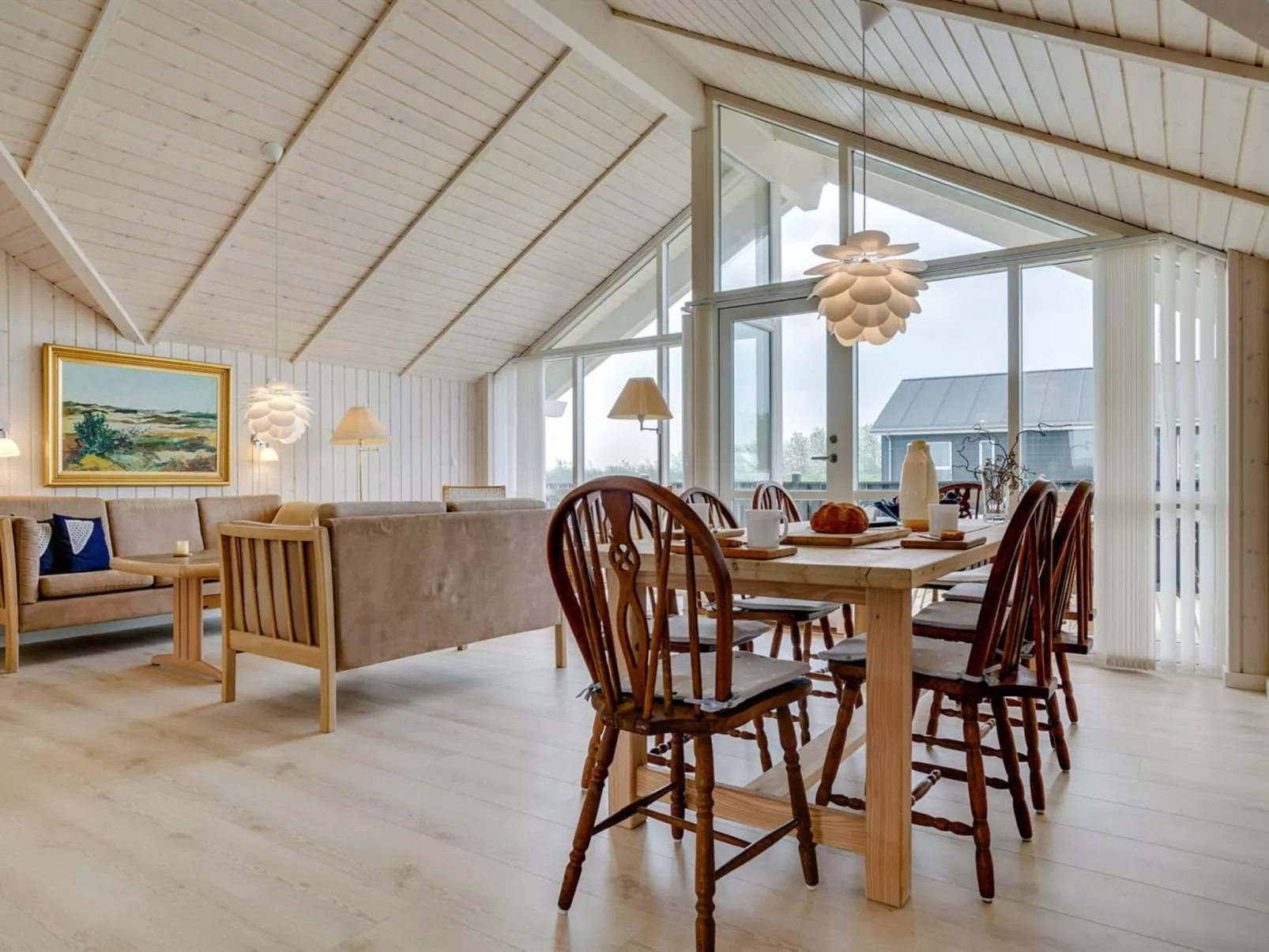 "Mirkka" - 1.5km from the sea-Binnen