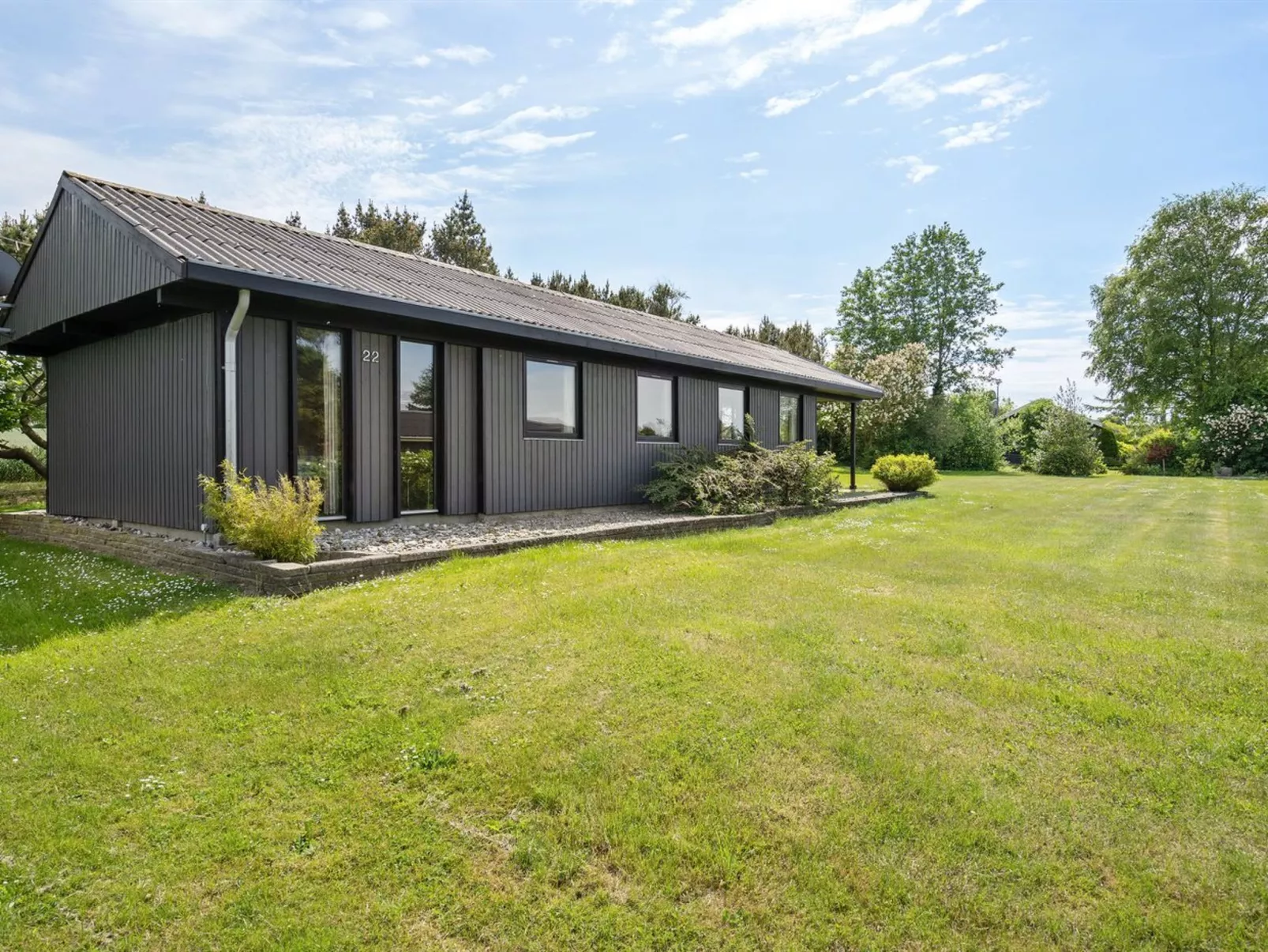 "Veljan" - 400m from the sea-Buiten