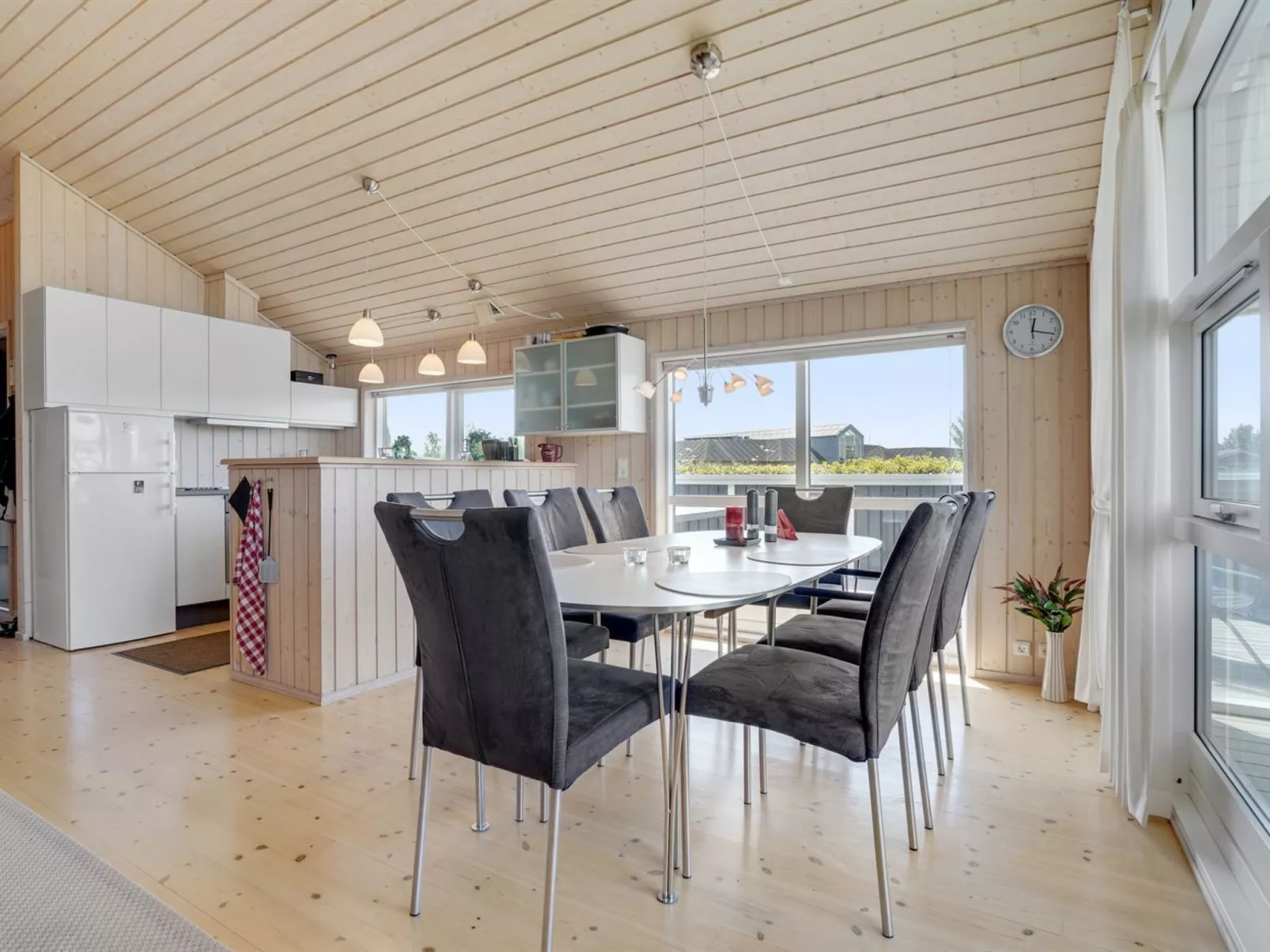 "Swanhild" - 900m from the sea-Binnen