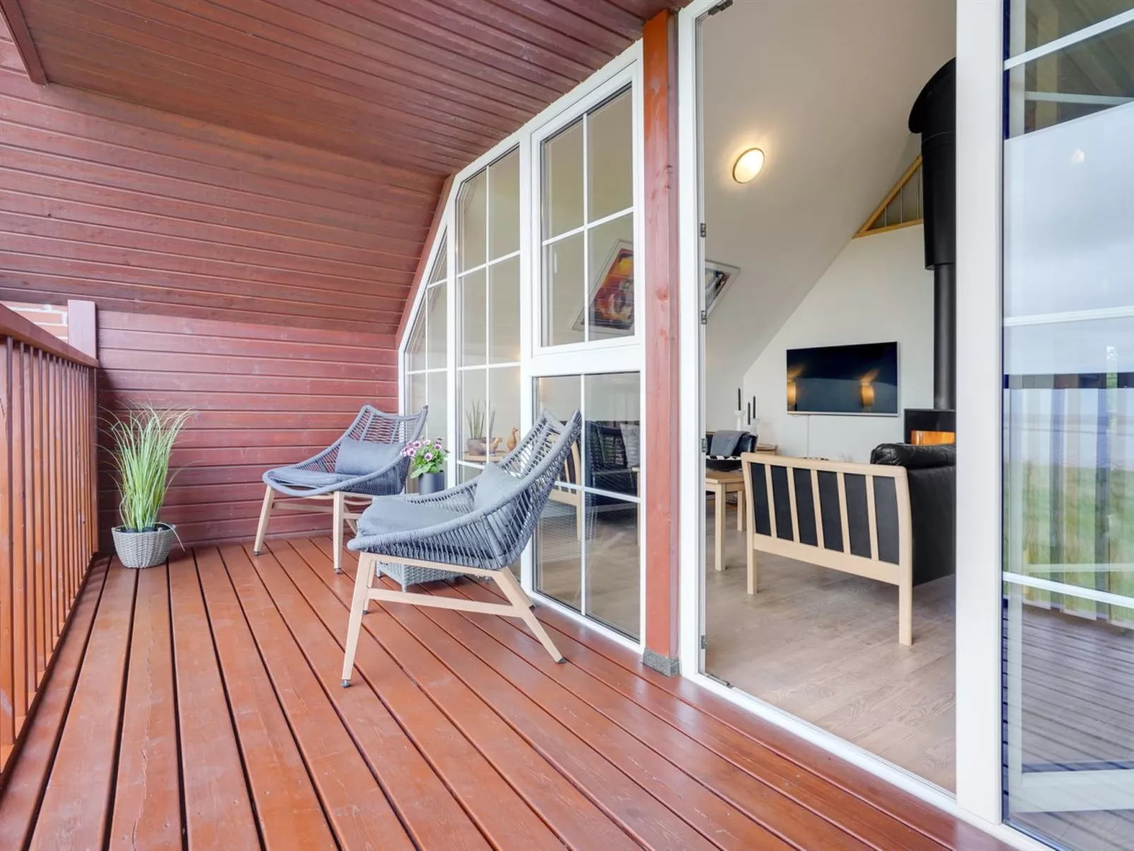 "Deljan" - 3.5km from the sea-Binnen