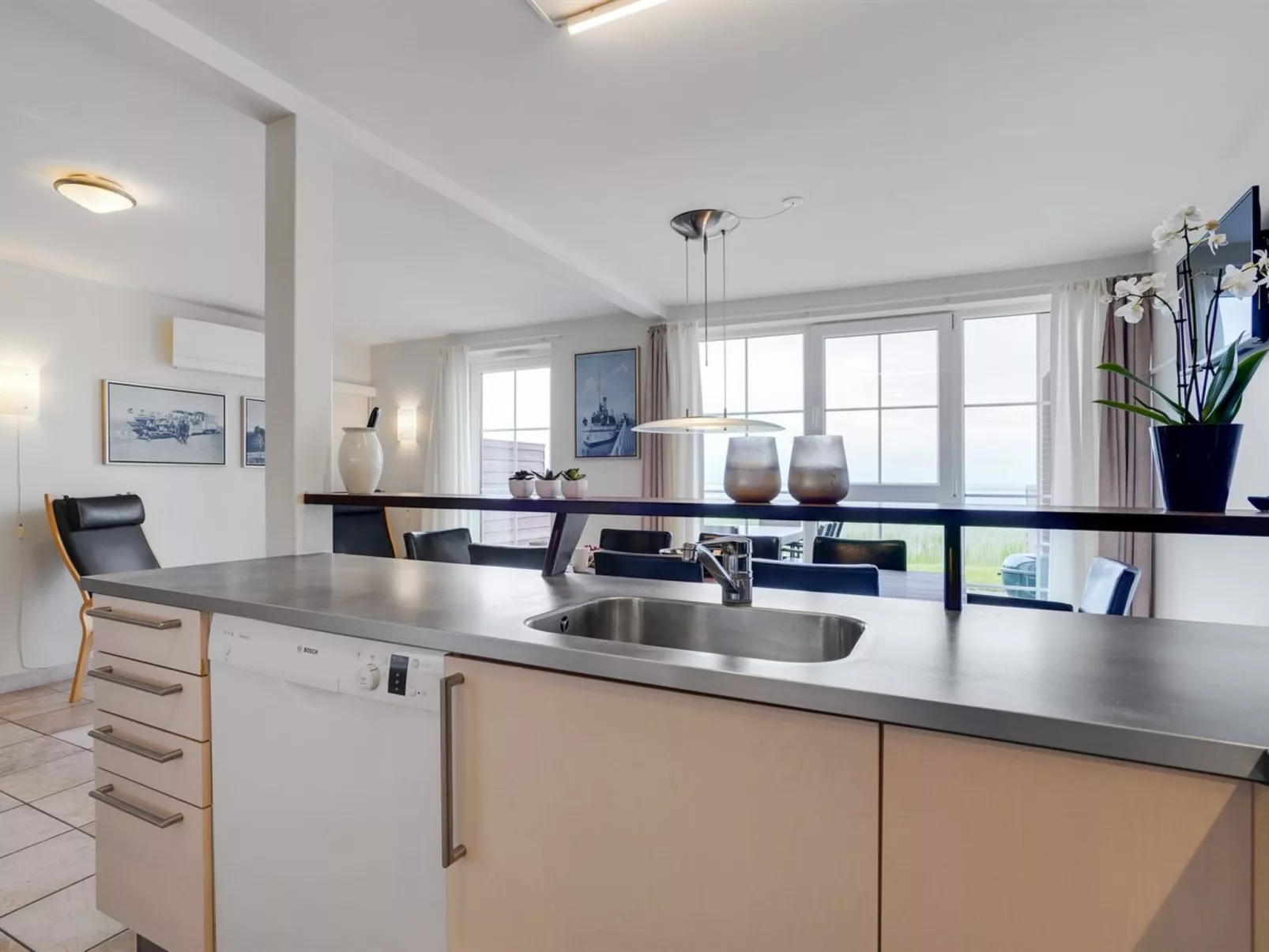 "Deljan" - 3.5km from the sea-Binnen