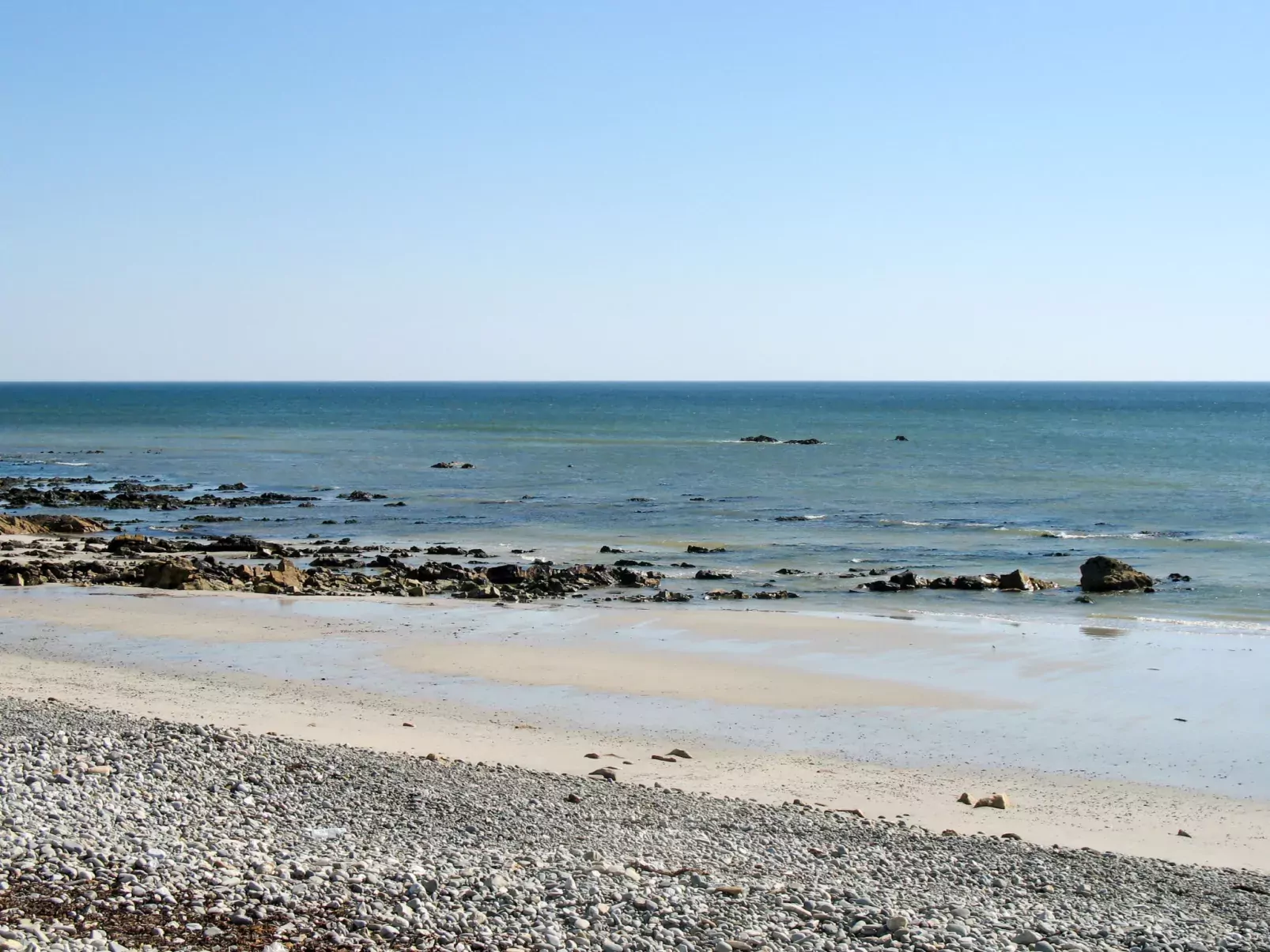 Rendez-vous à la plage-Buiten